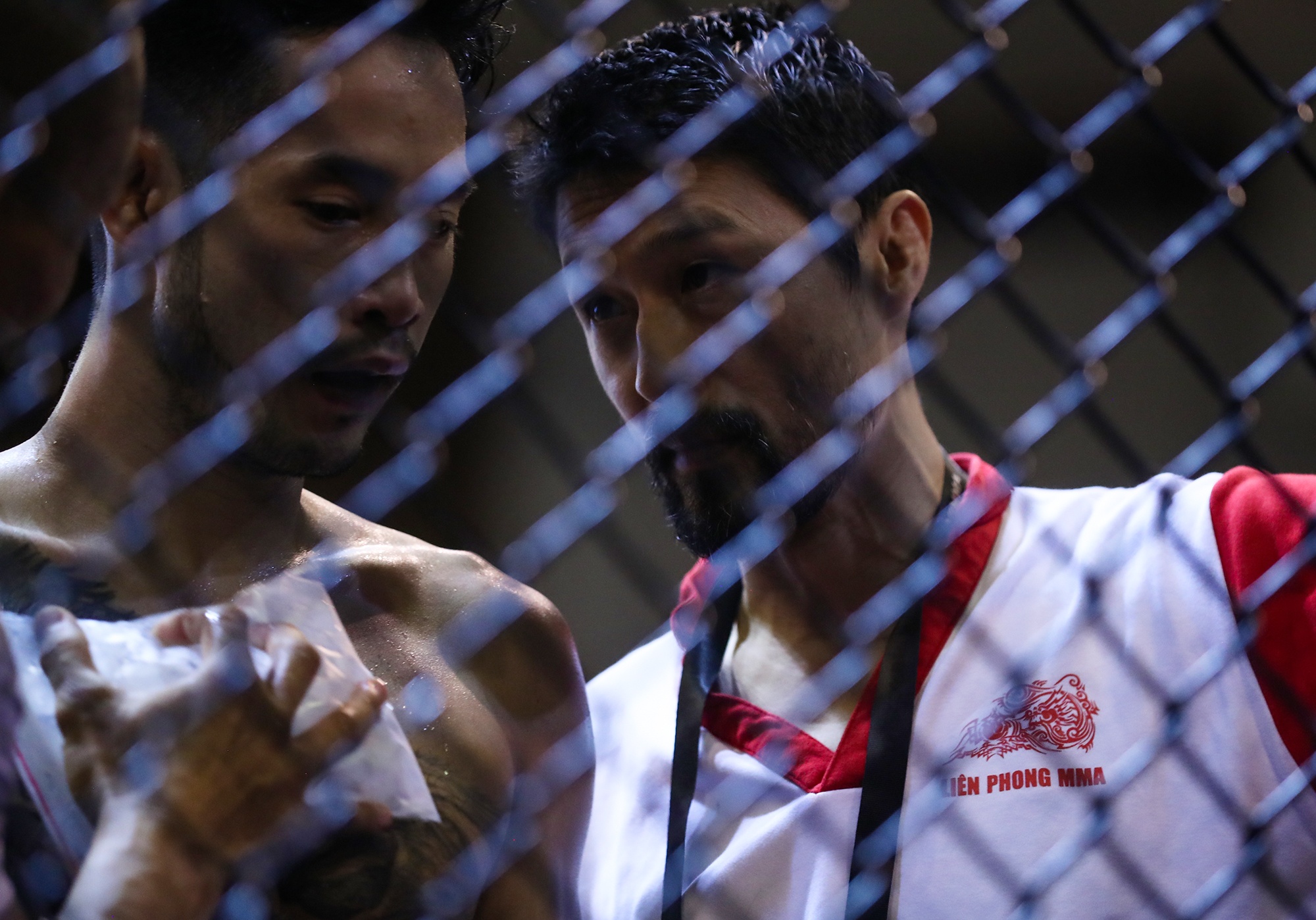 johnny tri nguyen anh 10