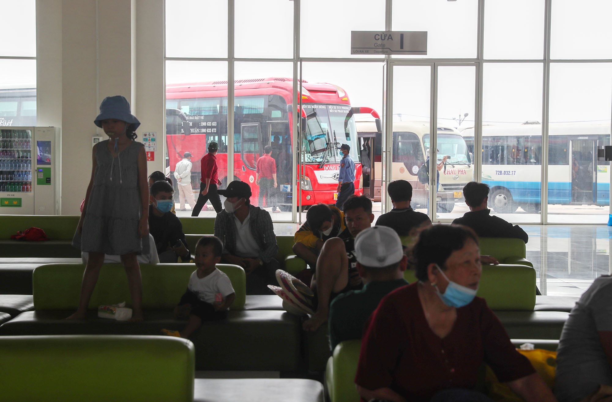 Ben xe Mien Dong anh 5