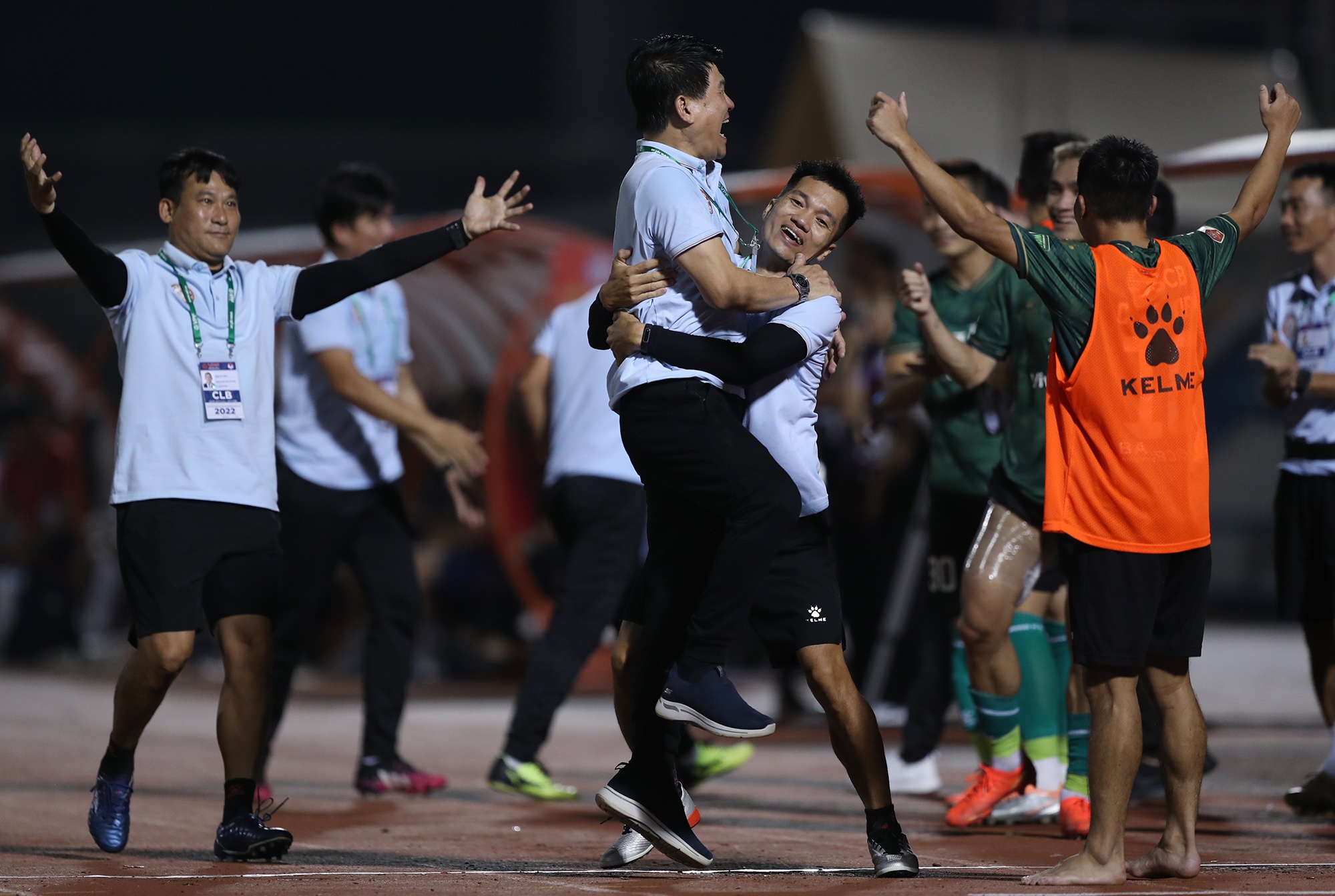 CLB TPHCM gianh chien thang anh 6