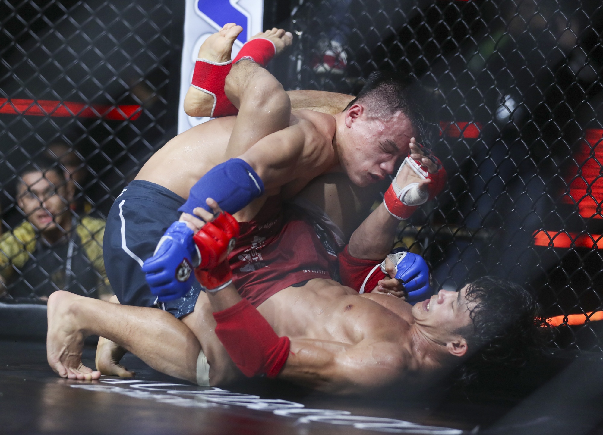 nguyen tran duy nhat anh 4