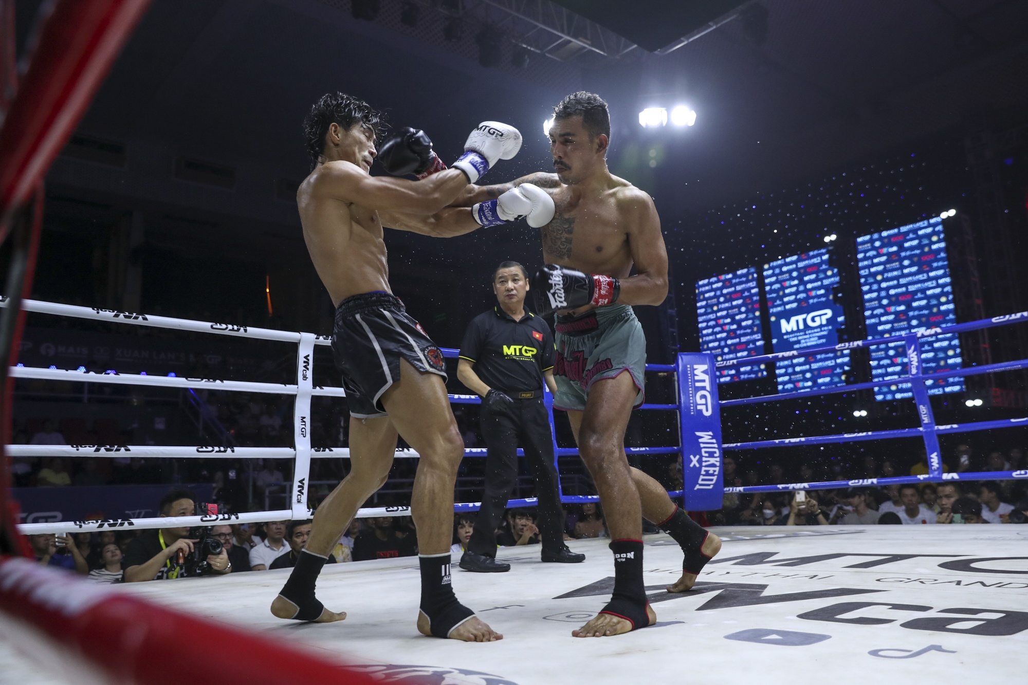 nguyen tran duy nhat anh 5