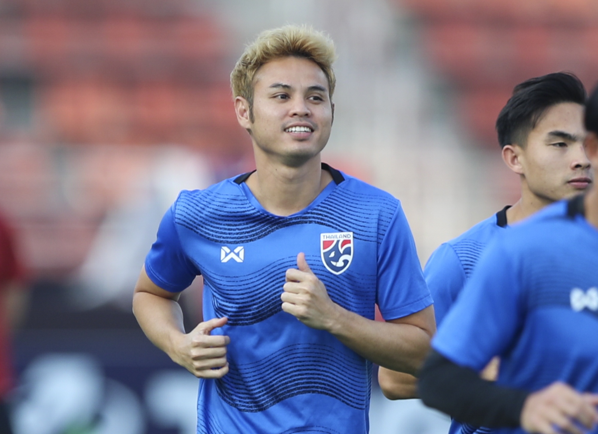 Bunmathan cung dong doi san sang cho ngay xac dinh ngoi vuong AFF Cup hinh anh