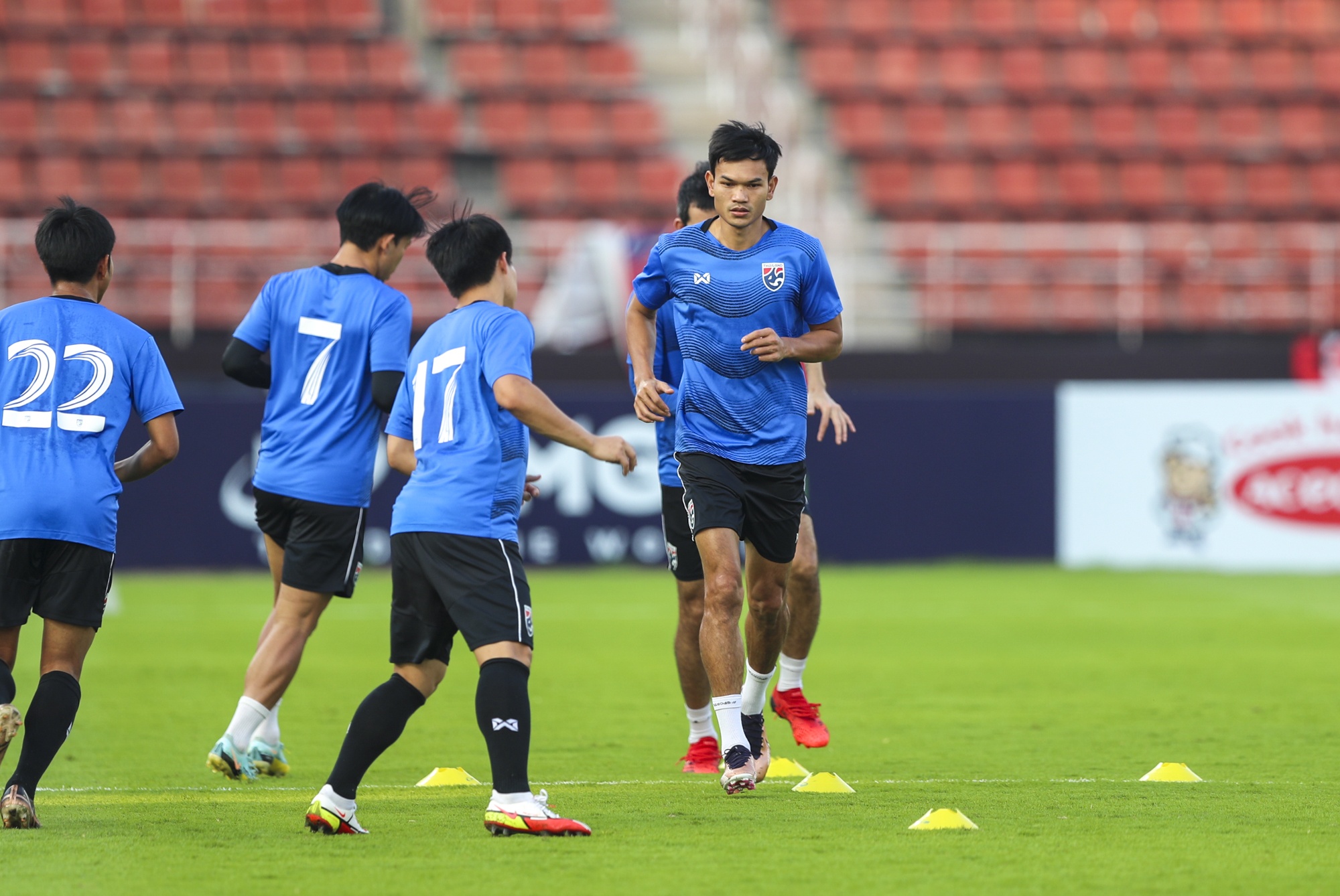 tuyen Thai Lan anh 6