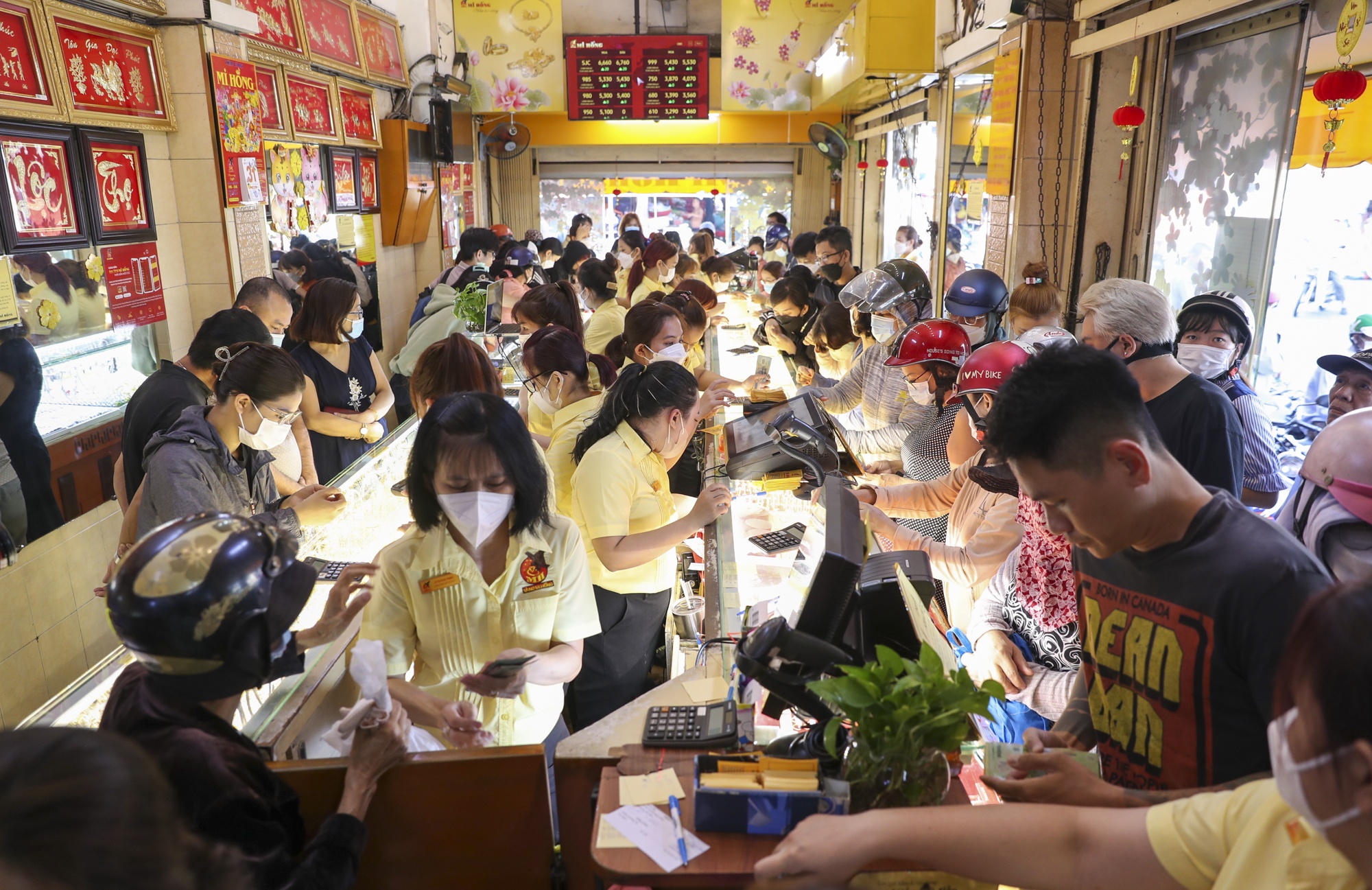 mua vang ngay than tai anh 3