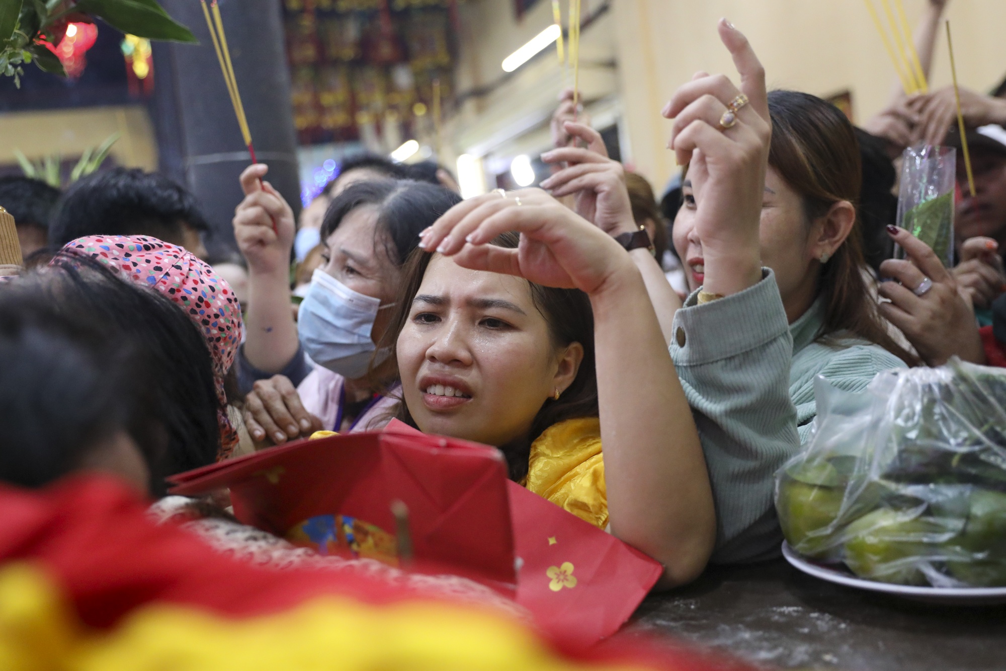 chua ba binh duong anh 6