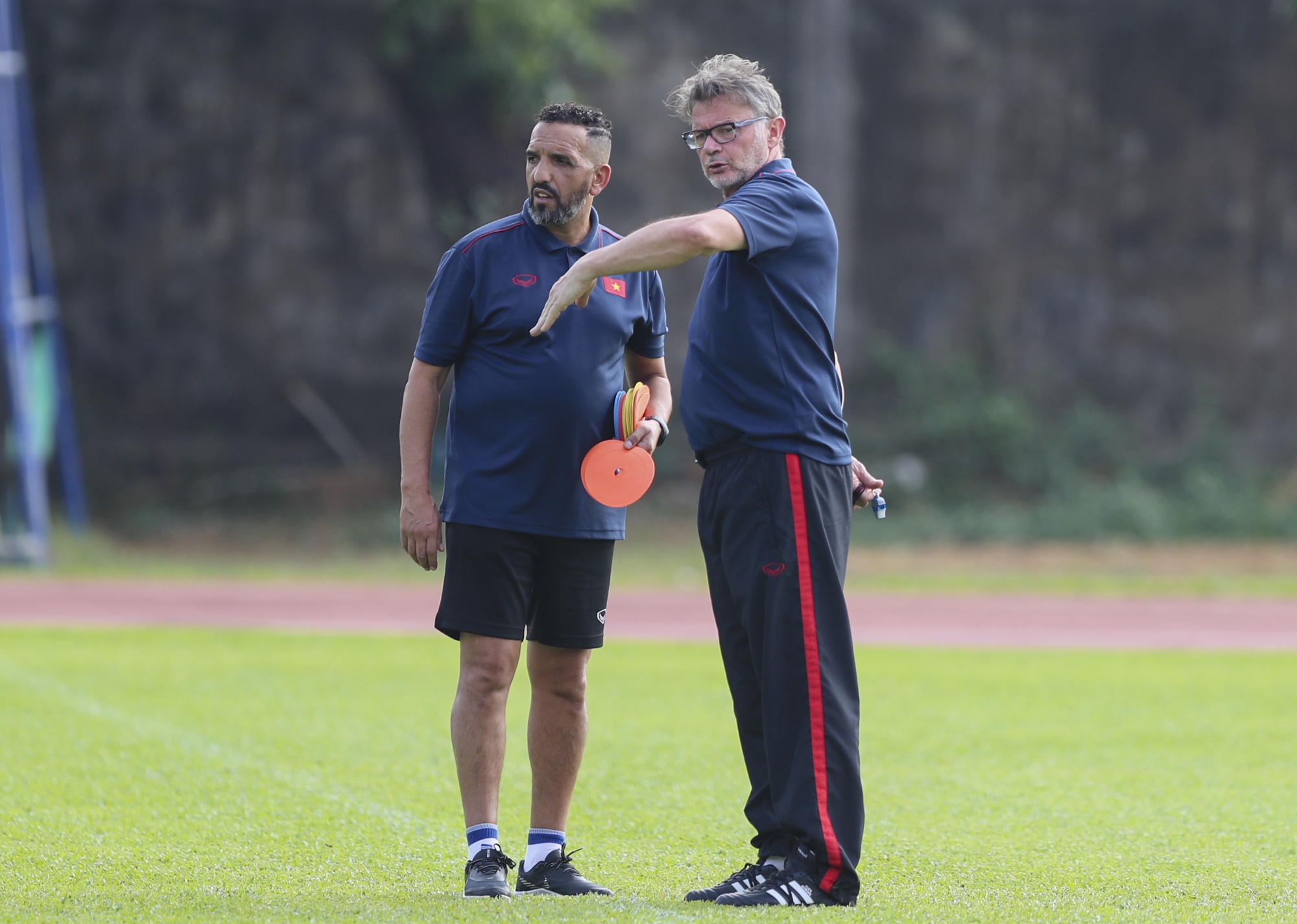 HLV Philippe Troussie anh 1