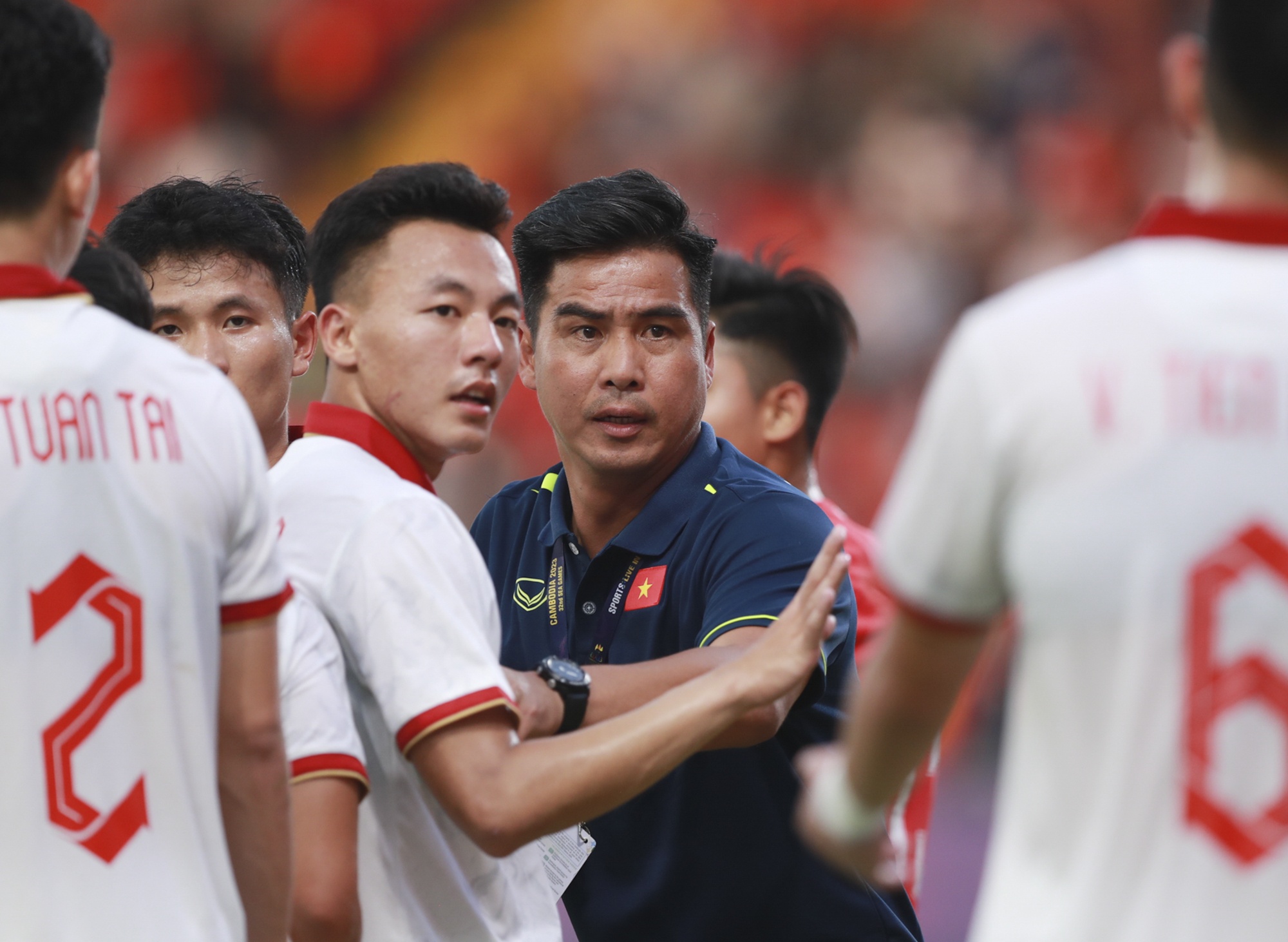 HLV Phan Thanh Hung: U22 Viet Nam may vi duoc gap hai doi yeu truoc hinh anh