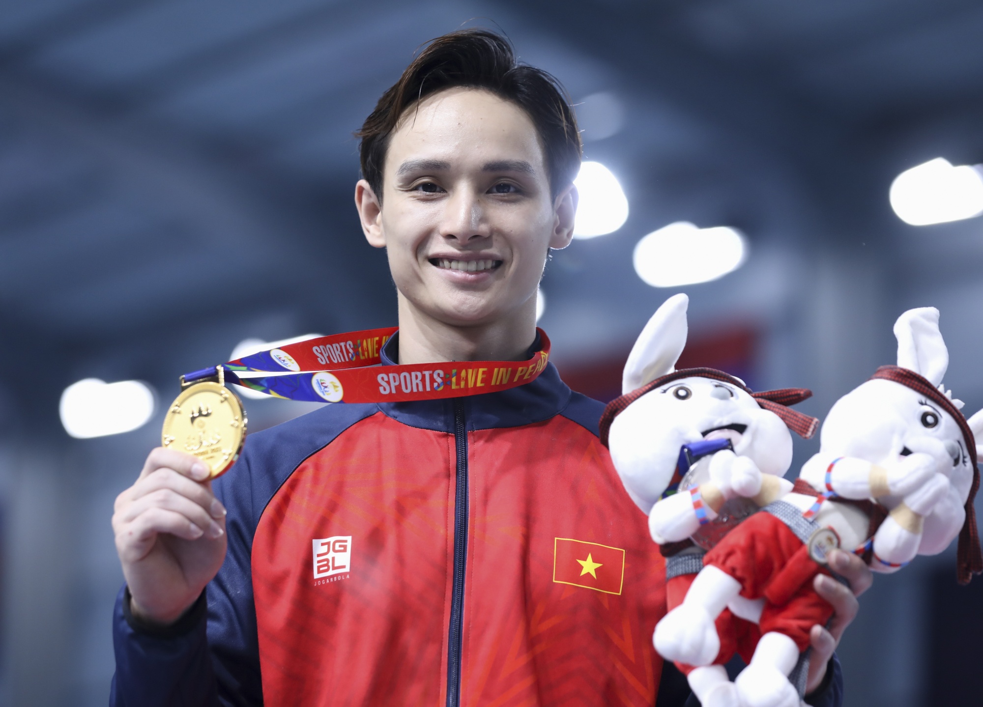 Dinh Phuong Thanh anh 10