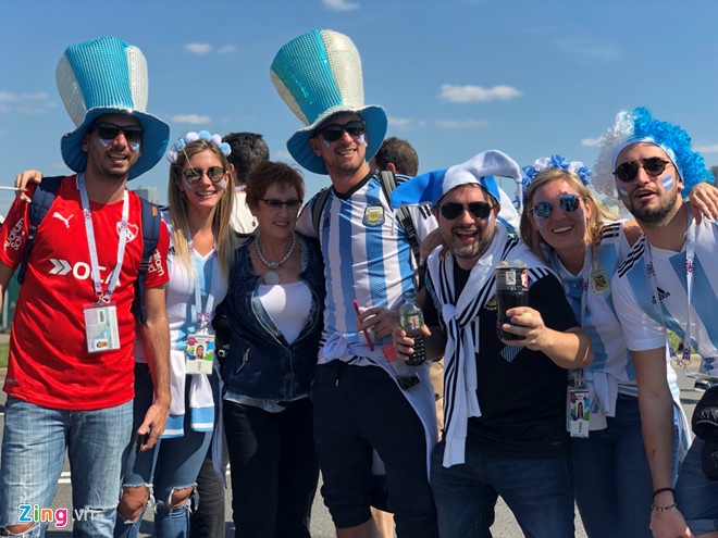 Fan Argentina tin doi se thang Iceland hinh anh