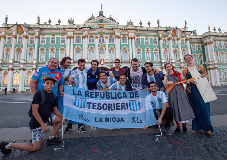 CDV Argentina: 'Du the nao van tin tuong Messi' hinh anh