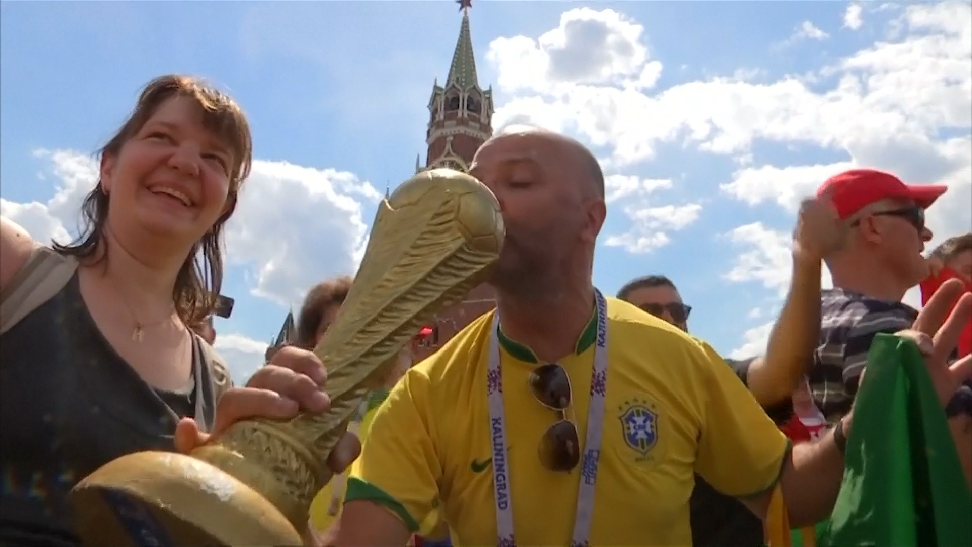 CDV Brazil: 'Chung toi se ha Serbia 3-0' hinh anh