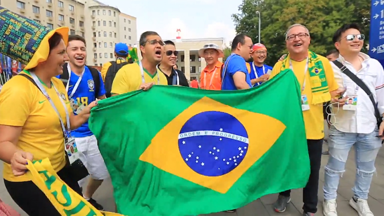 Dong dao CDV Brazil, Argentina den theo doi tran chung ket hinh anh