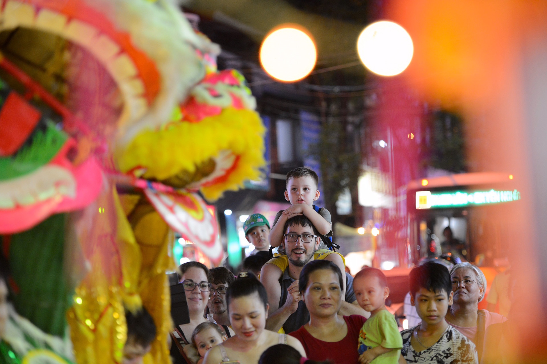 Top 5 diem hut khach dip Trung thu o Sai Gon hinh anh