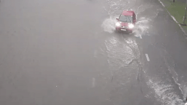 Duong Nguyen Huu Canh ngap nang vi bao so 9 hinh anh