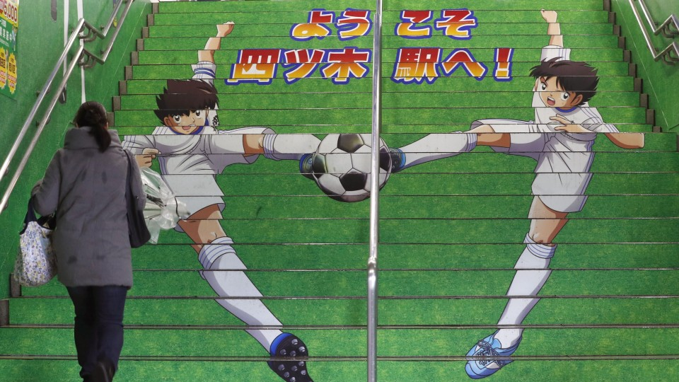 'Doi truong Tsubasa' phu kin khap nha ga o Tokyo hinh anh