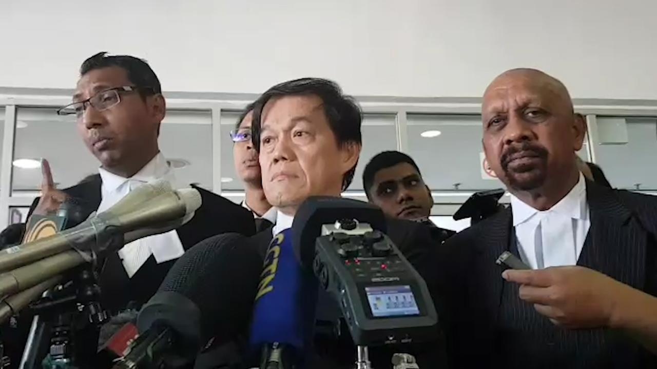 Luat su cua Doan Thi Huong: 'Co ay bi khung hoang' hinh anh