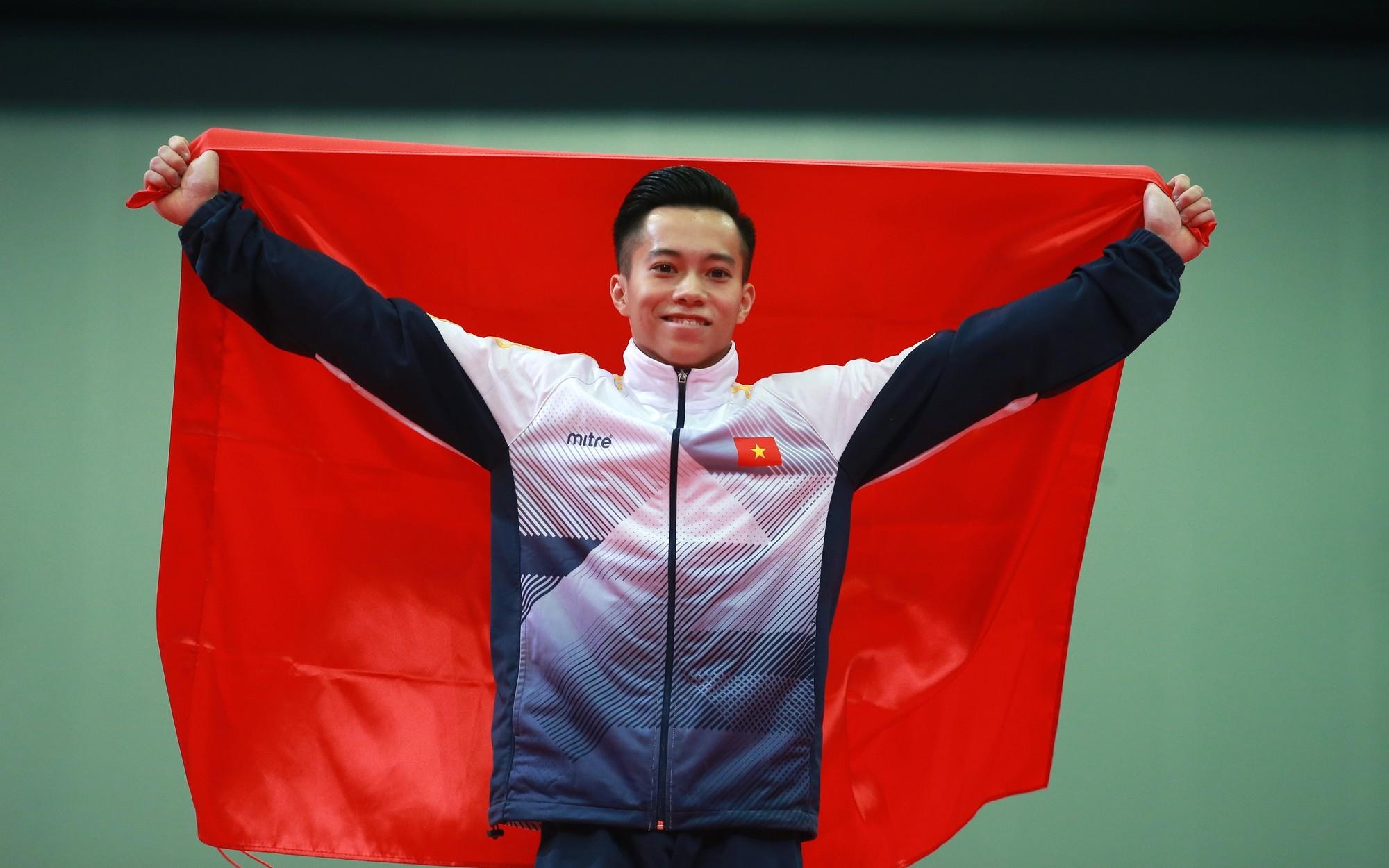 Le Thanh Tung - tu thung banh mi cua me den giac mo vang SEA Games hinh anh