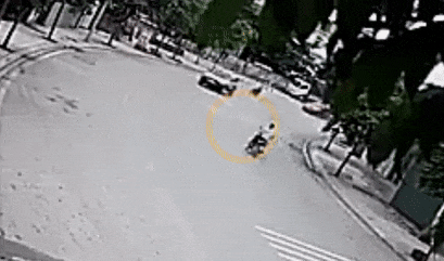 Xe may gay tai nan khi vao khuc cua co the bi phat 4 trieu dong hinh anh