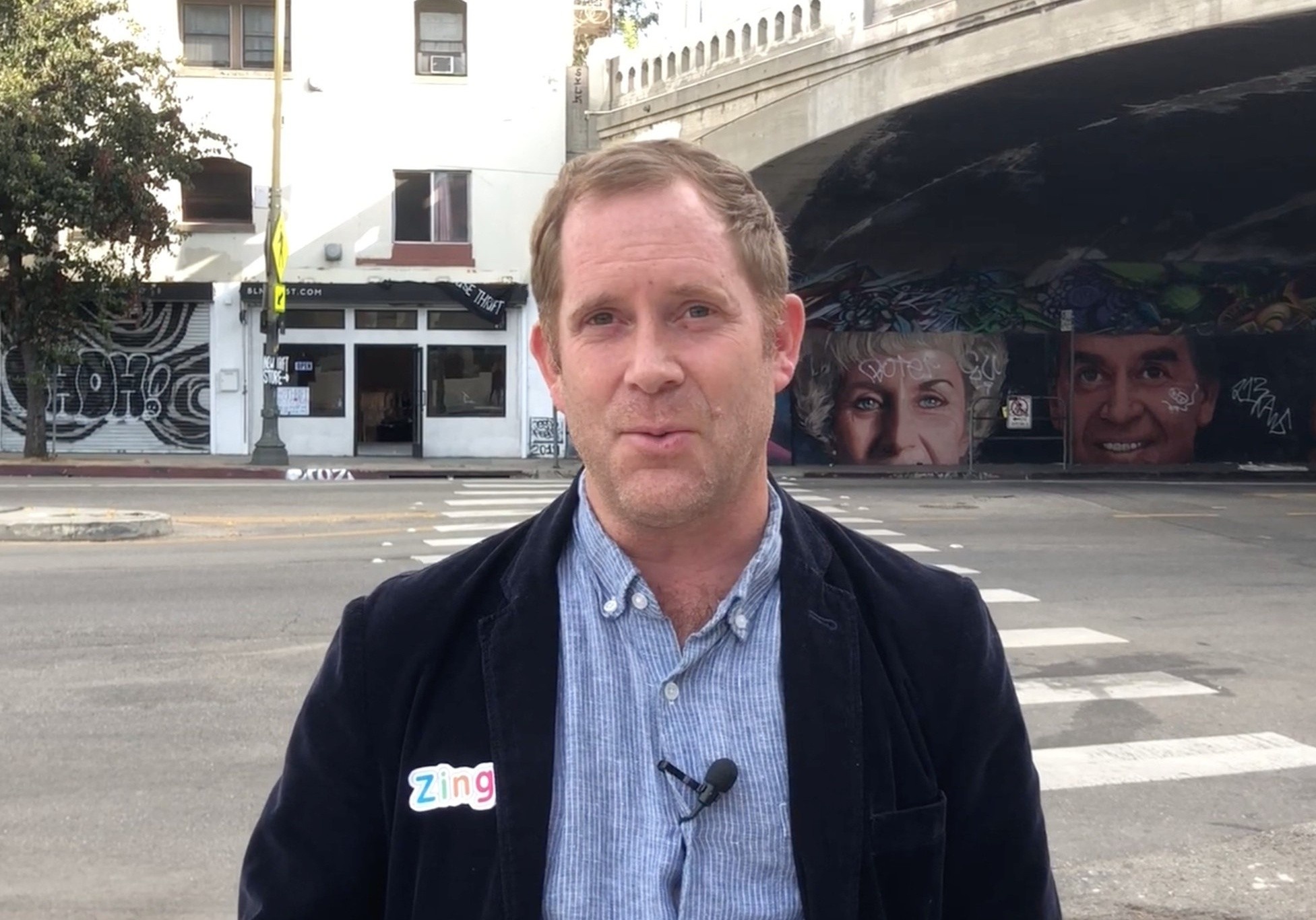 Zing tu My: Cu tri dang cang thang va day phan khich hinh anh