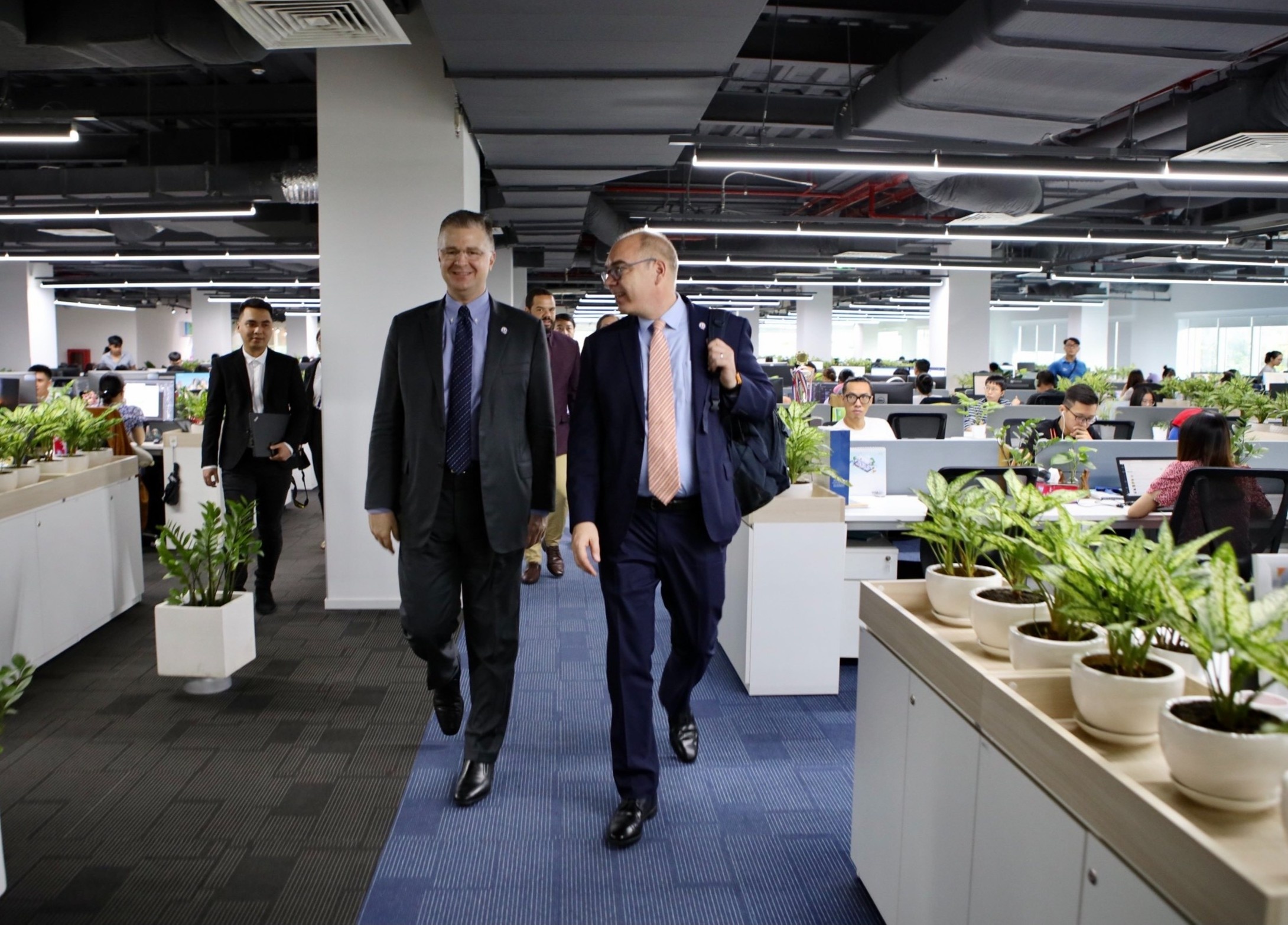 Dai su My den tham Zing hinh anh