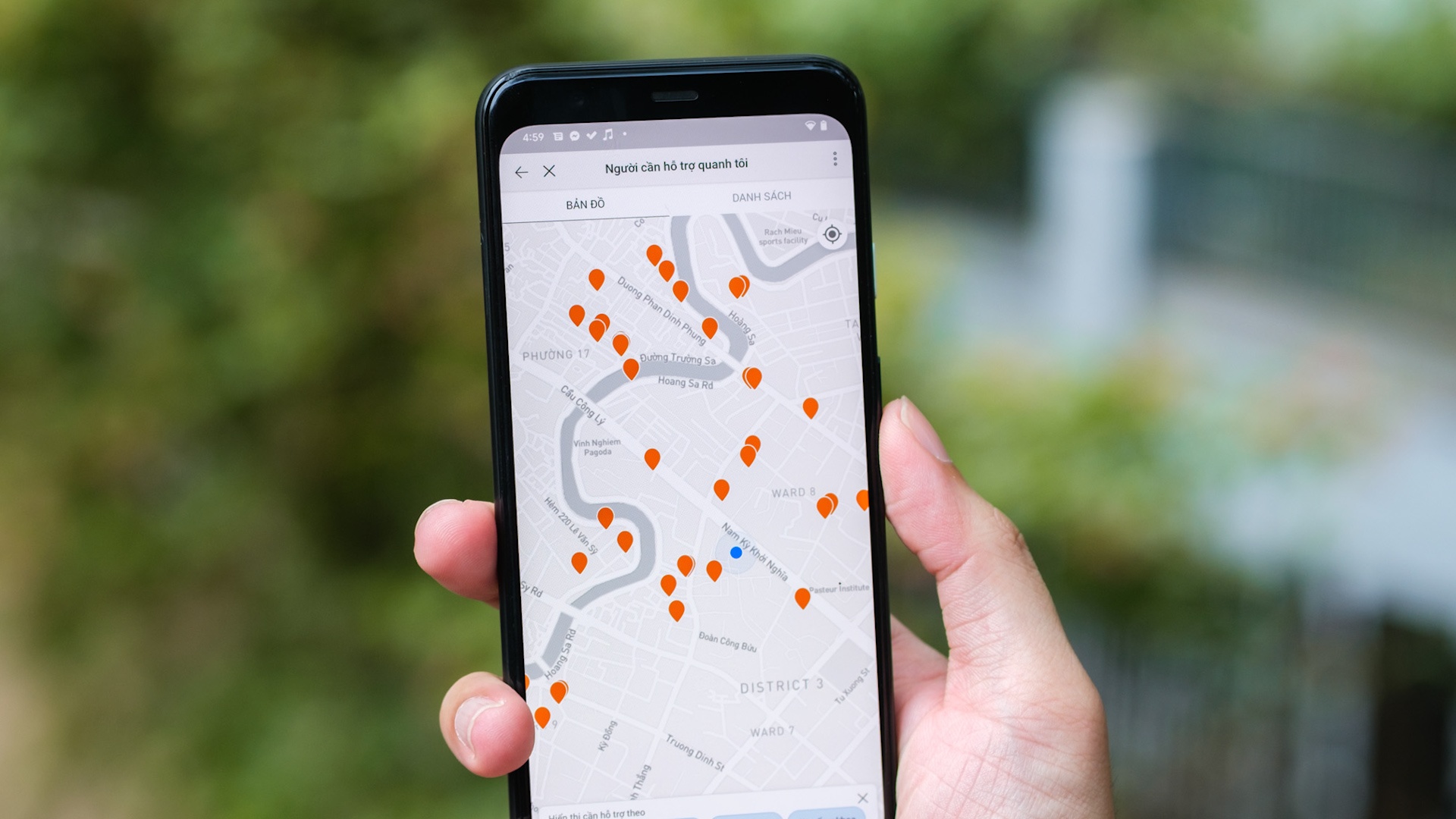 Ban tre giup do nguoi kho khan qua Zalo Connect hinh anh