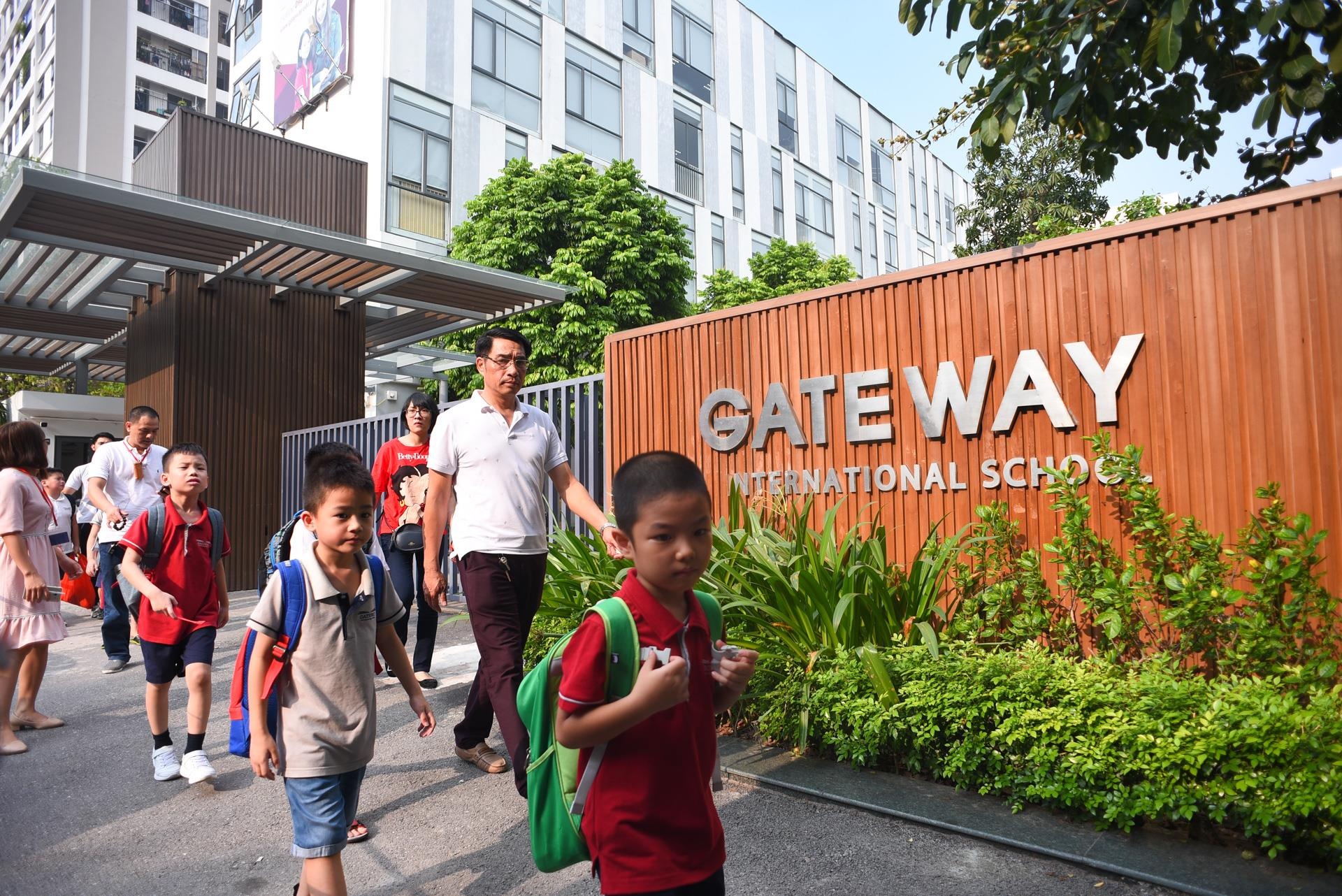 Dua don hoc sinh tai Truong Quoc te Gateway anh 10