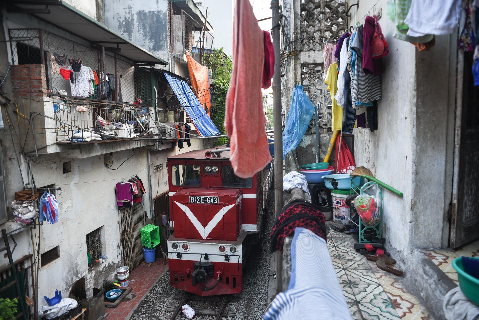 Phố du lịch đường tàu Hà Nội ảnh 16 Pho du lich duong tau Ha Noi anh 16