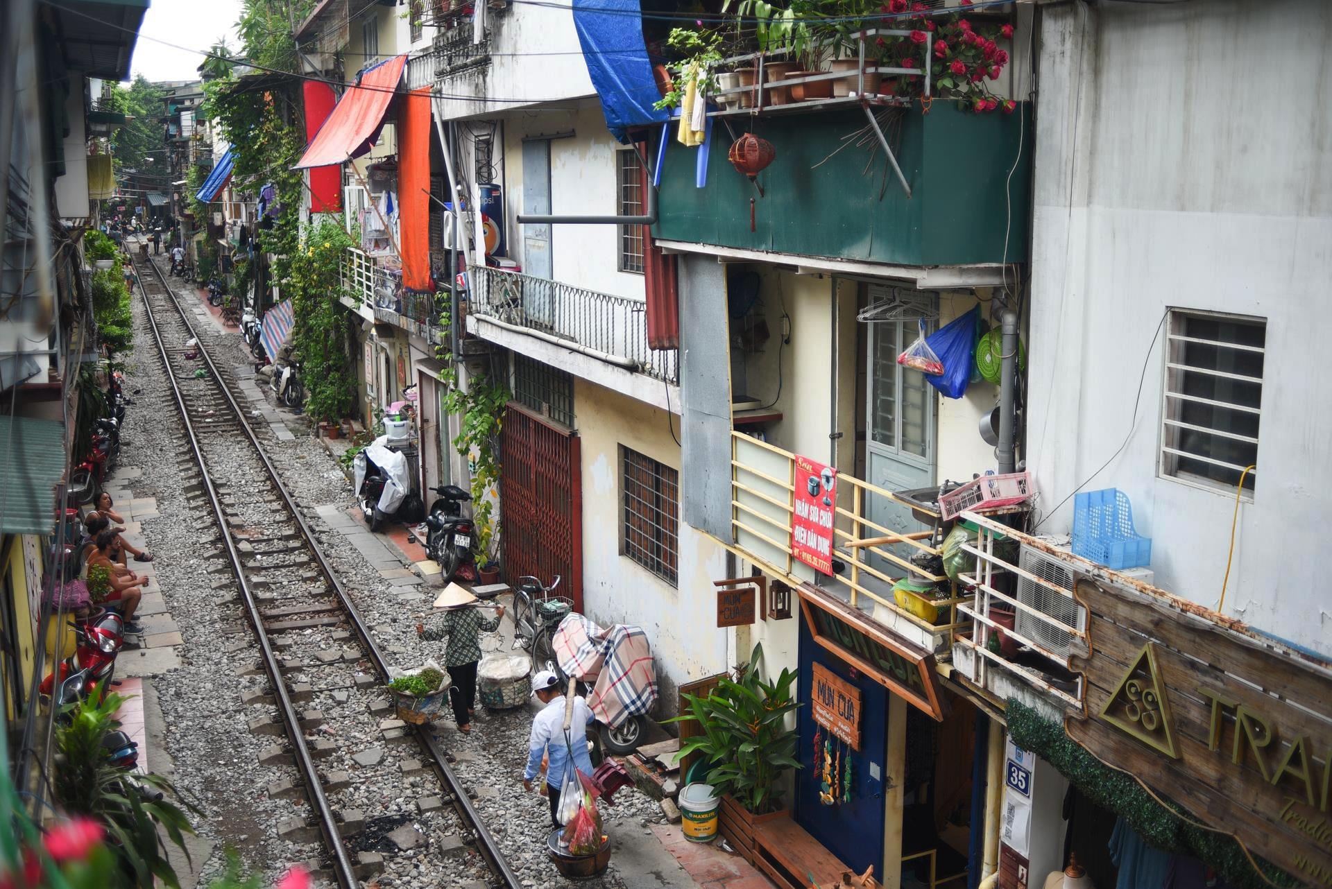 Phố du lịch đường tàu Hà Nội ảnh 2 Pho du lich duong tau Ha Noi anh 2