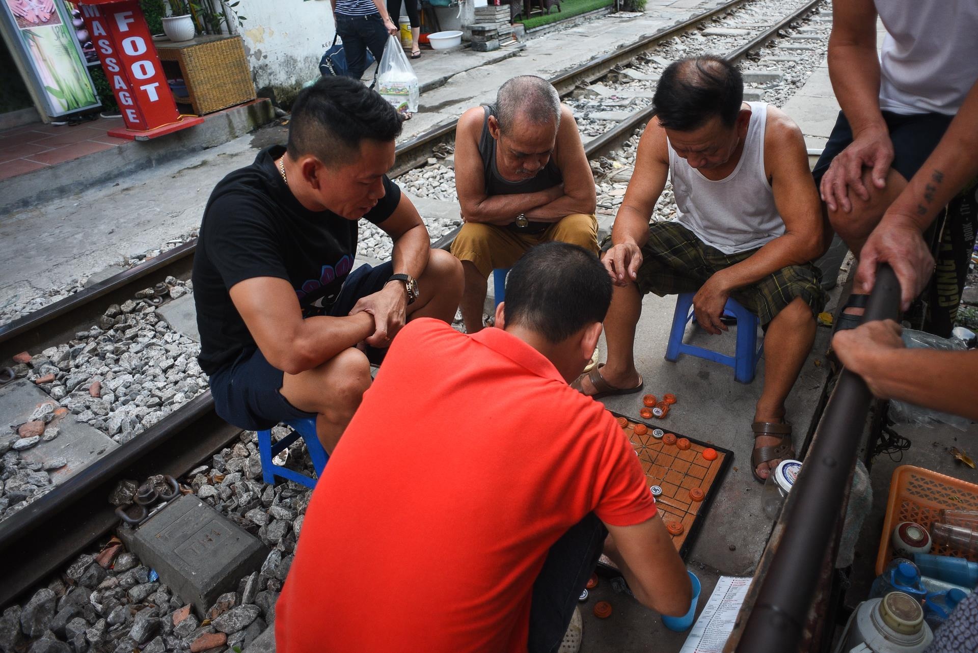 Phố du lịch đường tàu Hà Nội ảnh 24 Pho du lich duong tau Ha Noi anh 24