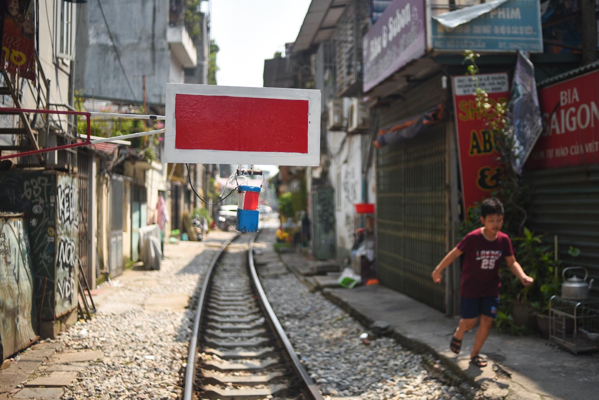 Phố du lịch đường tàu Hà Nội ảnh 6 Pho du lich duong tau Ha Noi anh 6