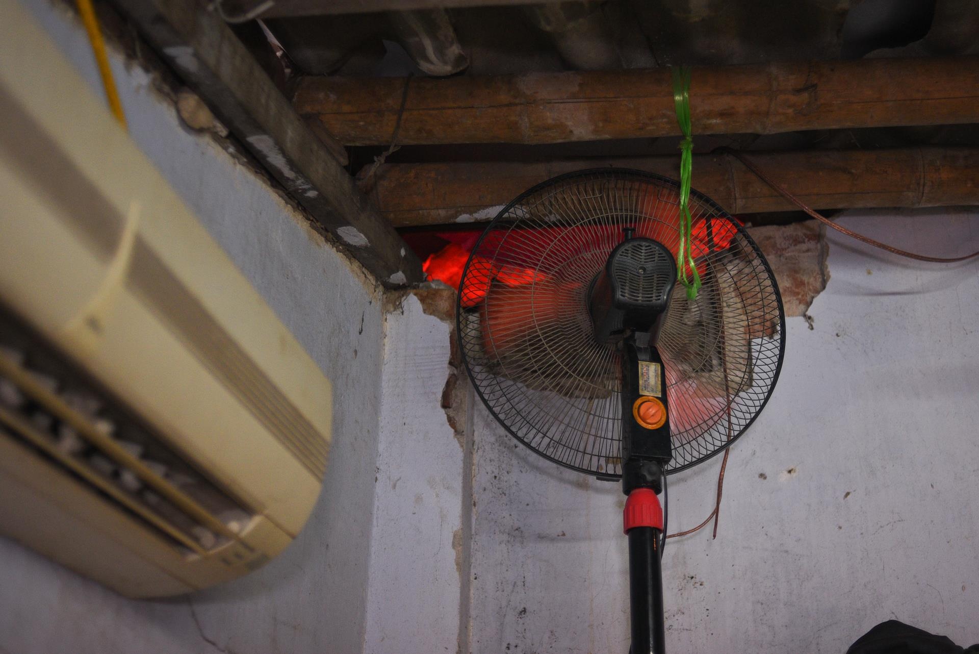 Cu dan 10 ngay sau vu no quanh cong ty Rang Dong anh 34