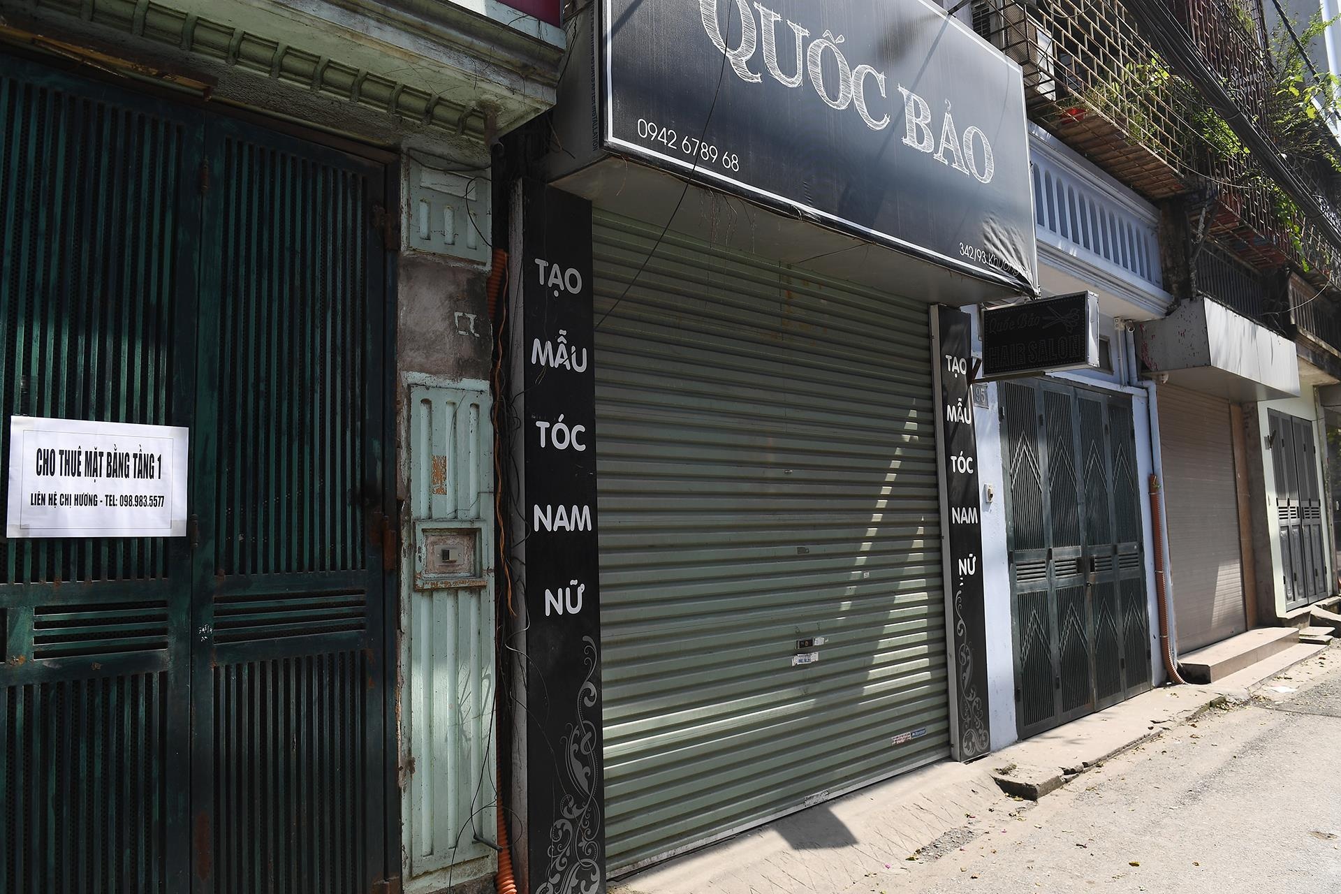 Cu dan 10 ngay sau vu no quanh cong ty Rang Dong anh 4