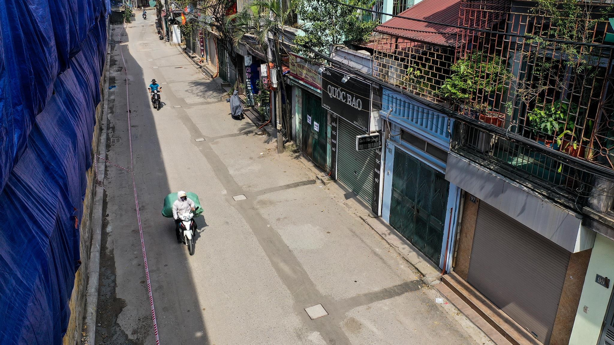 Cu dan 10 ngay sau vu no quanh cong ty Rang Dong anh 9