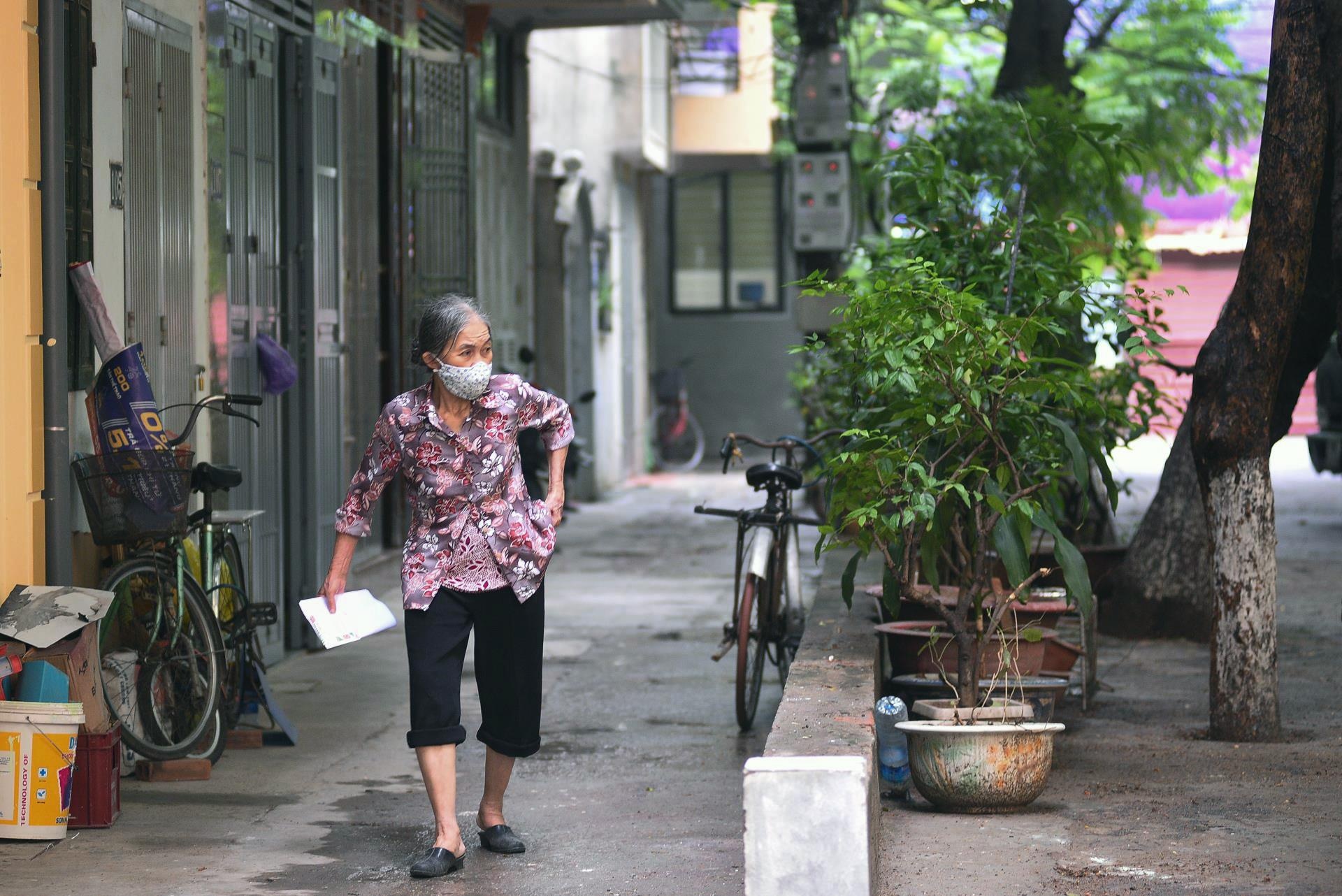 90% cu dan roi di vi tham hoa chay Rang Dong anh 4