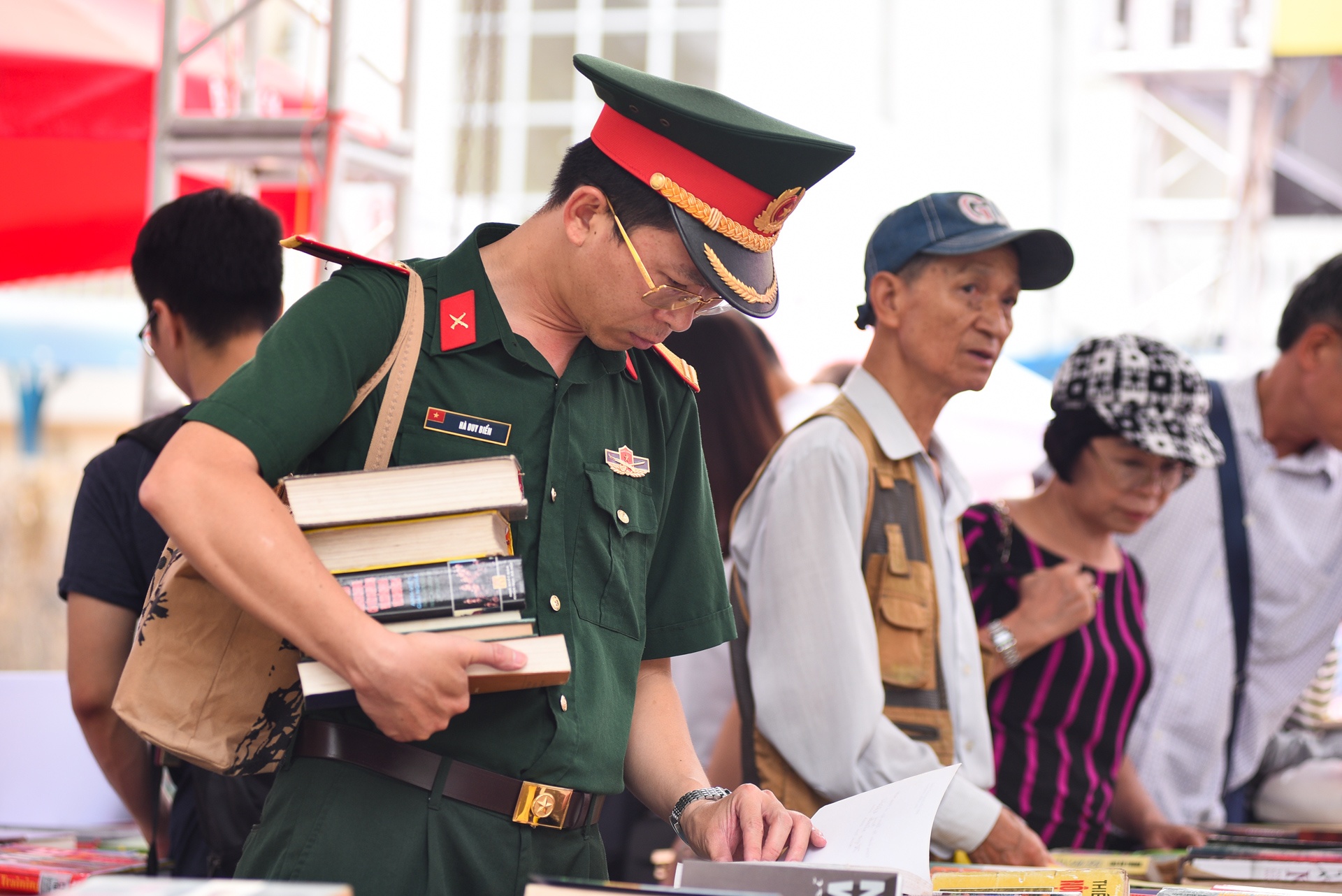 Hoi sach Ha Noi 2019 lan thu VI anh 8