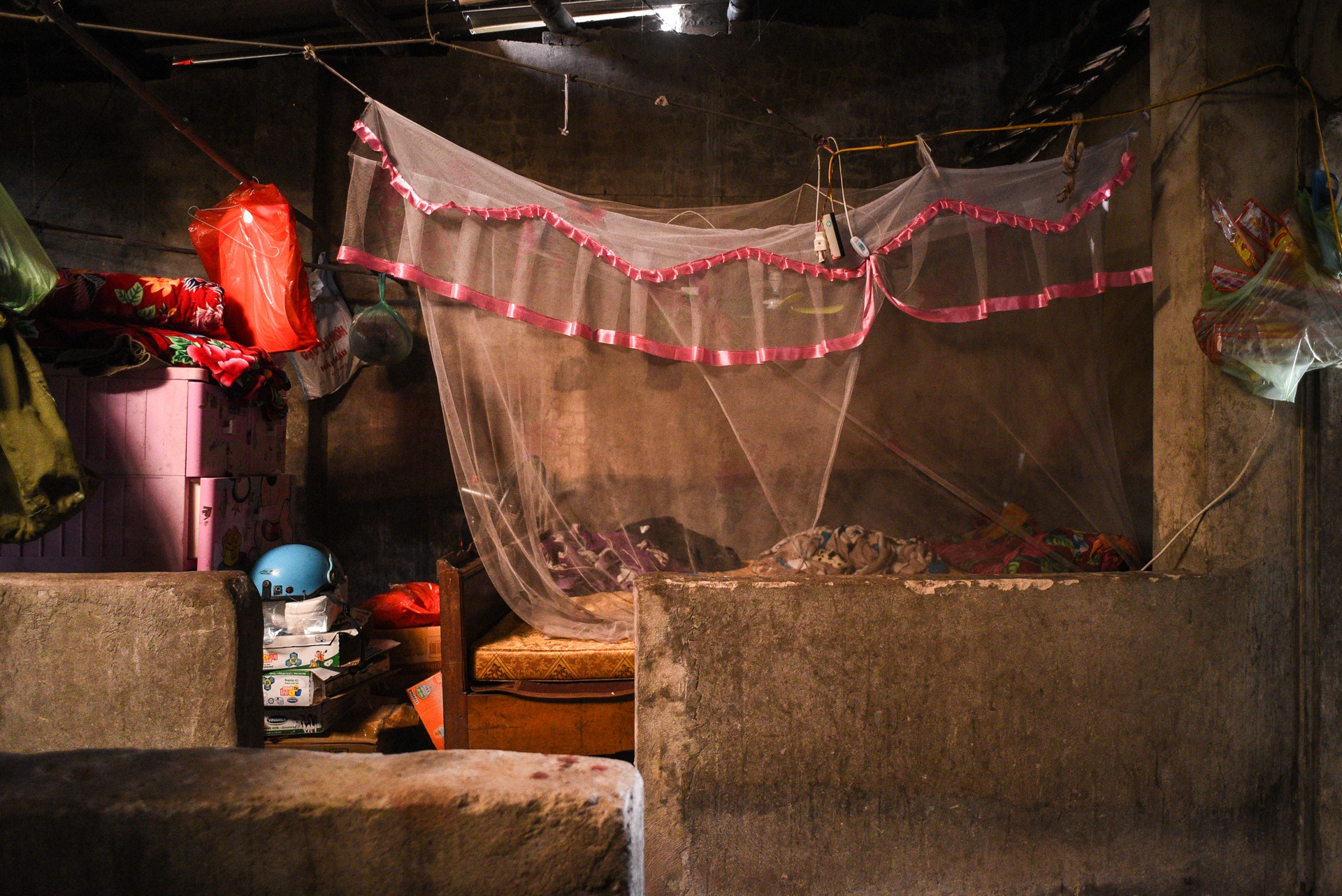 Cuon so ghi on va hanh trinh thay doi cua cau be bi cham khap nguoi anh 24