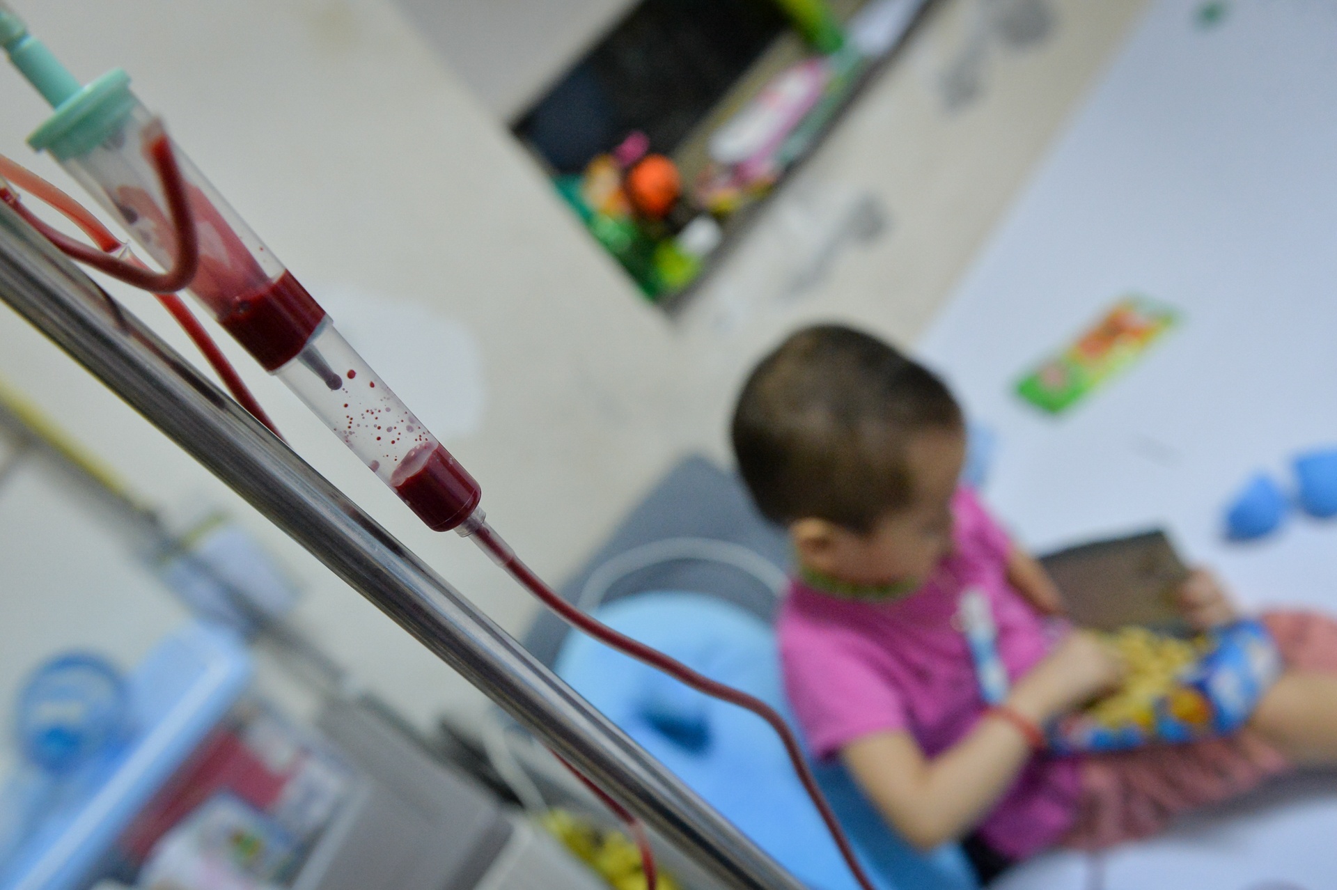 Co be ung thu mau trinh dien trong dem Vitnam Fashion Week 2019 anh 16