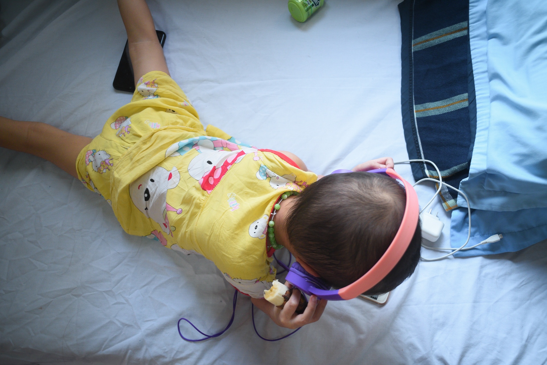 Co be ung thu mau trinh dien trong dem Vitnam Fashion Week 2019 anh 18