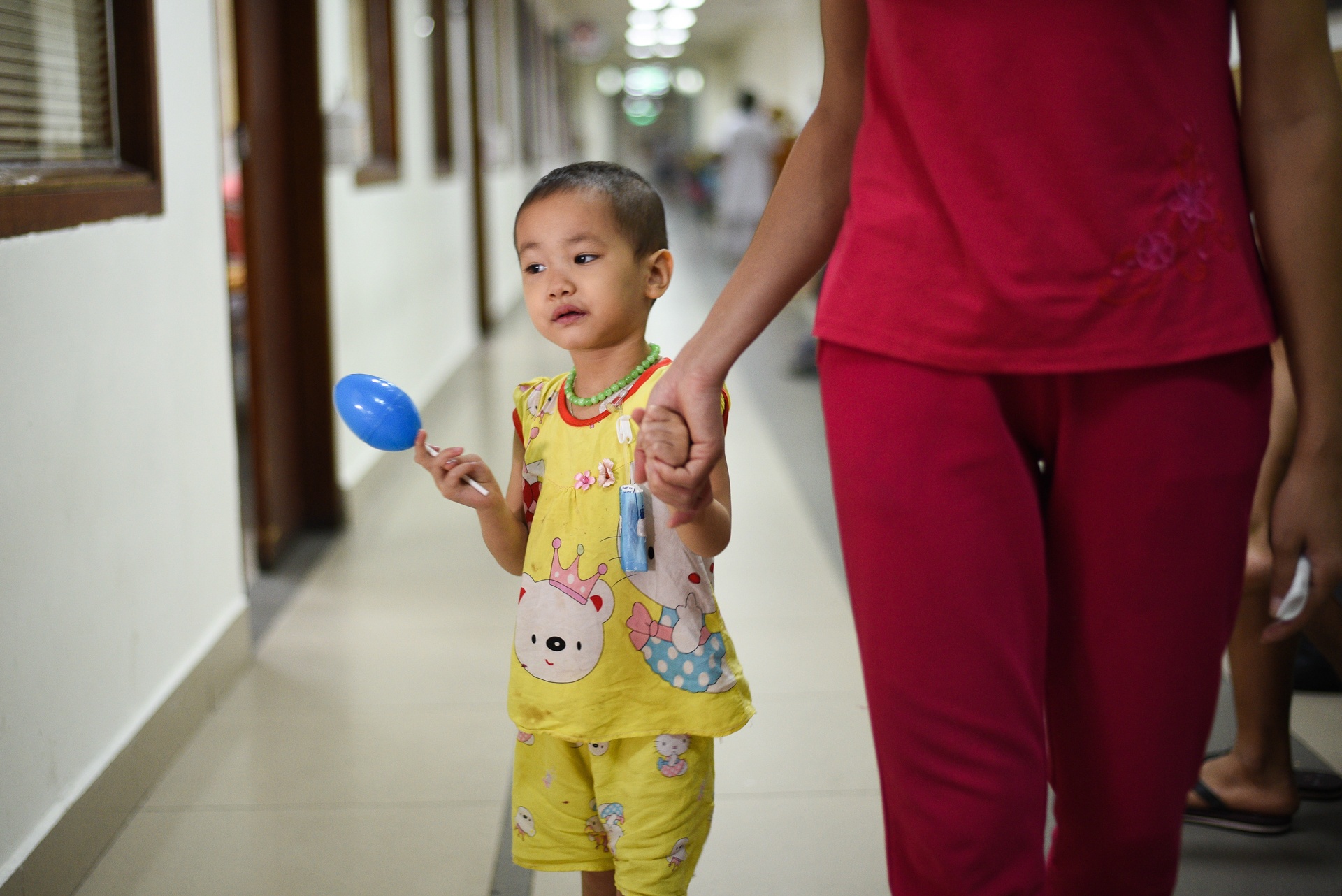 Co be ung thu mau trinh dien trong dem Vitnam Fashion Week 2019 anh 7