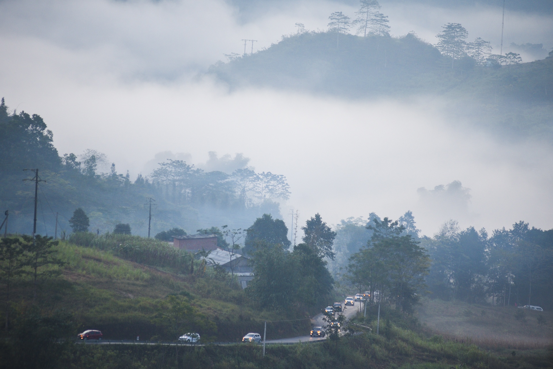 Vinfast chinh phuc Ha Giang anh 25