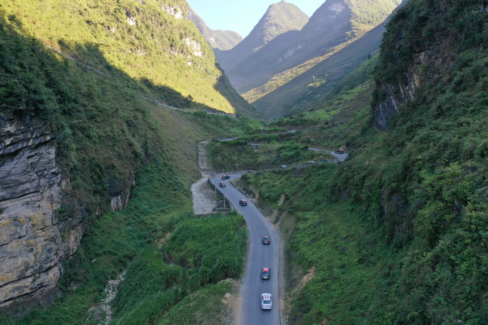 Vinfast chinh phuc Ha Giang anh 29