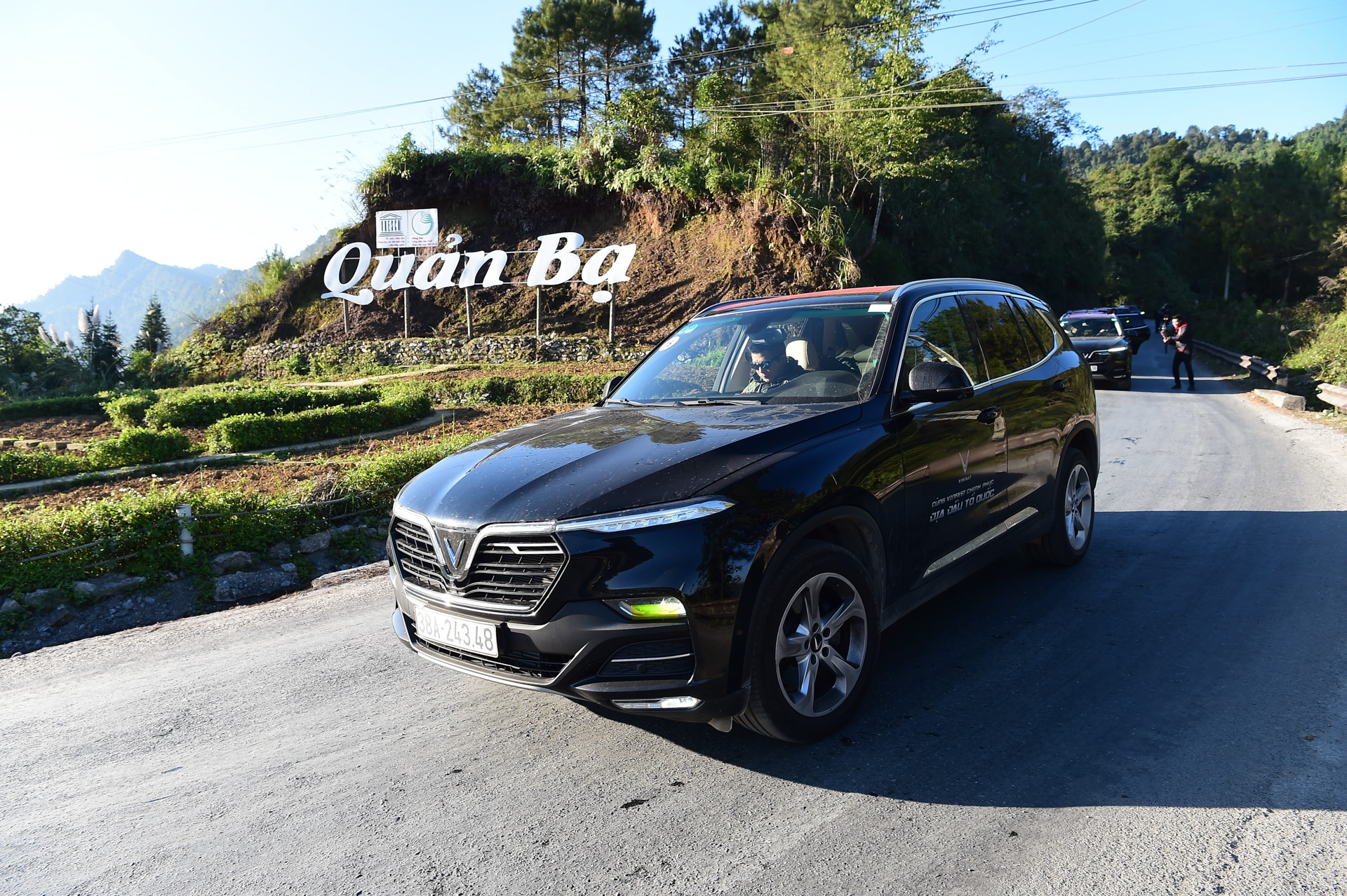 Vinfast chinh phuc Ha Giang anh 32