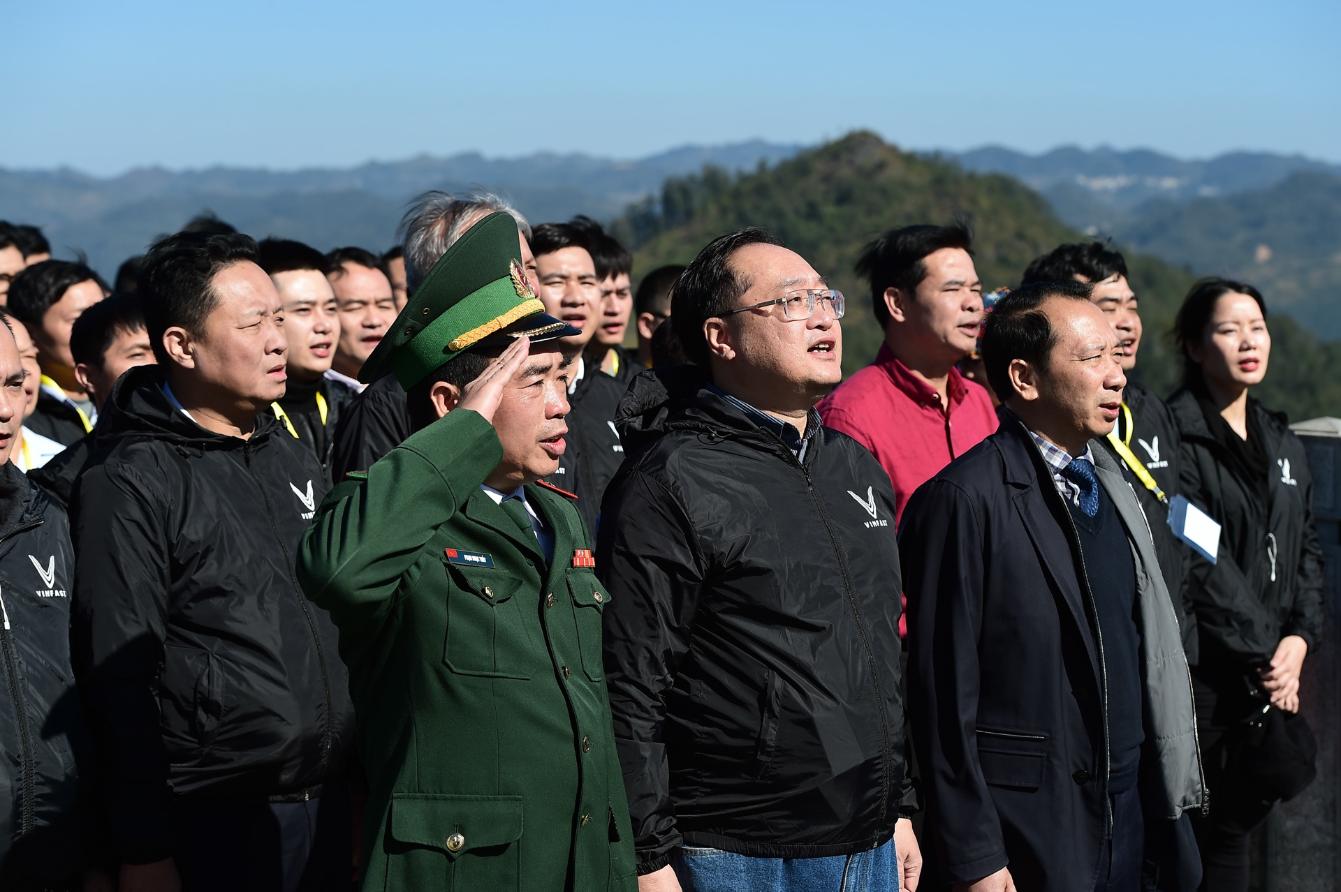 Vinfast chinh phuc Ha Giang anh 38