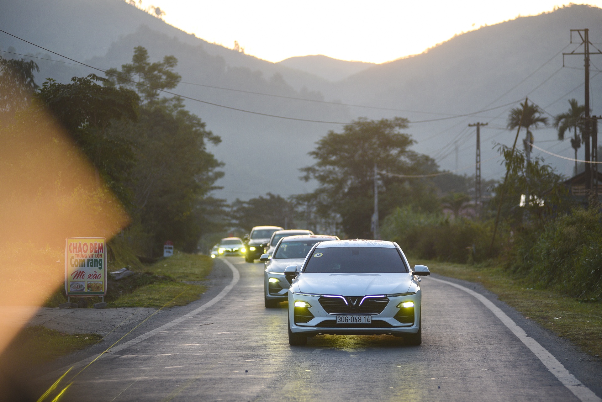 Vinfast chinh phuc Ha Giang anh 22