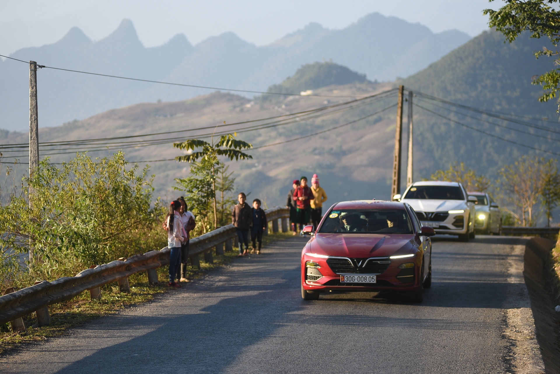 Vinfast chinh phuc Ha Giang anh 34