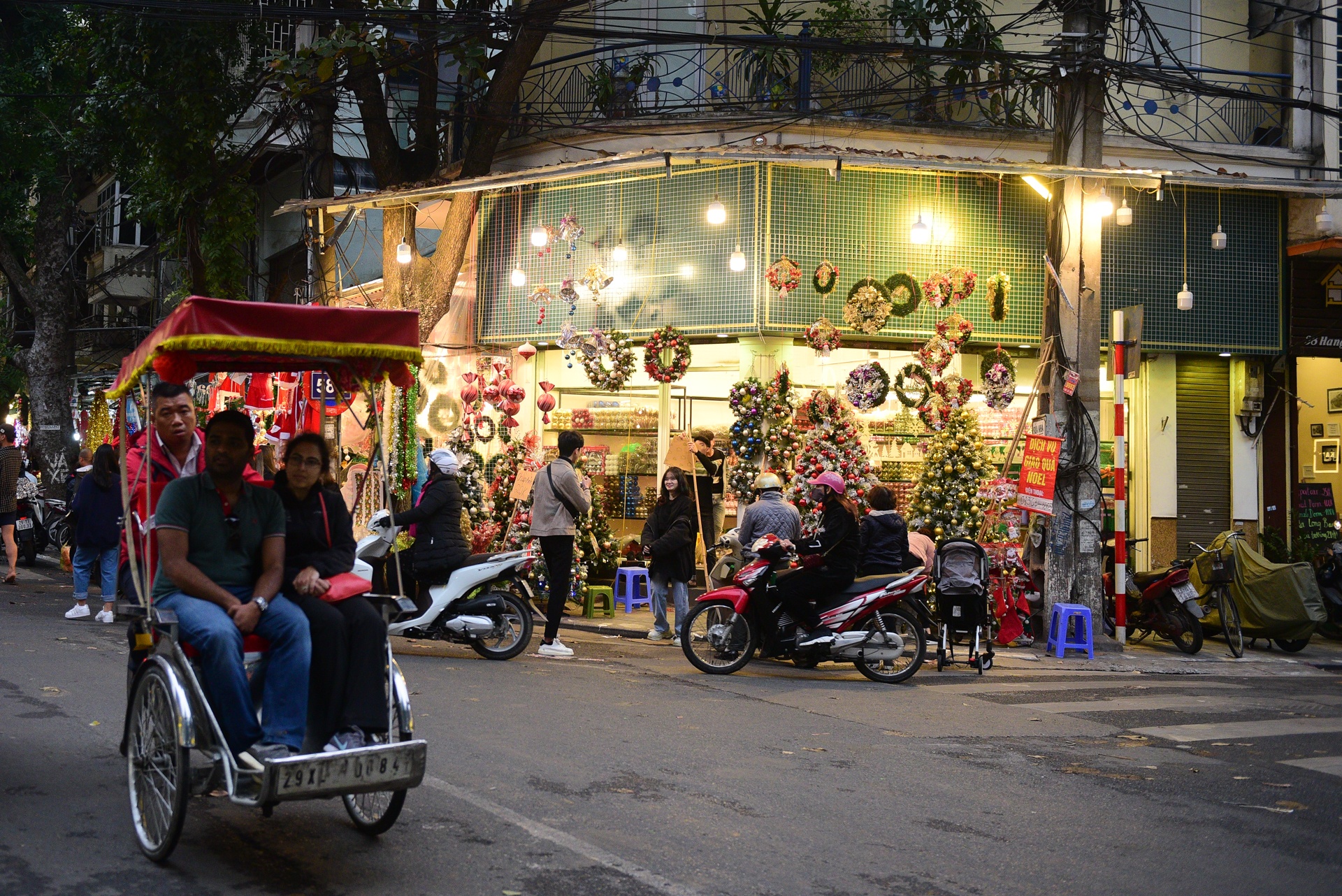 Pho Hang Ma truoc Giang sinh anh 2