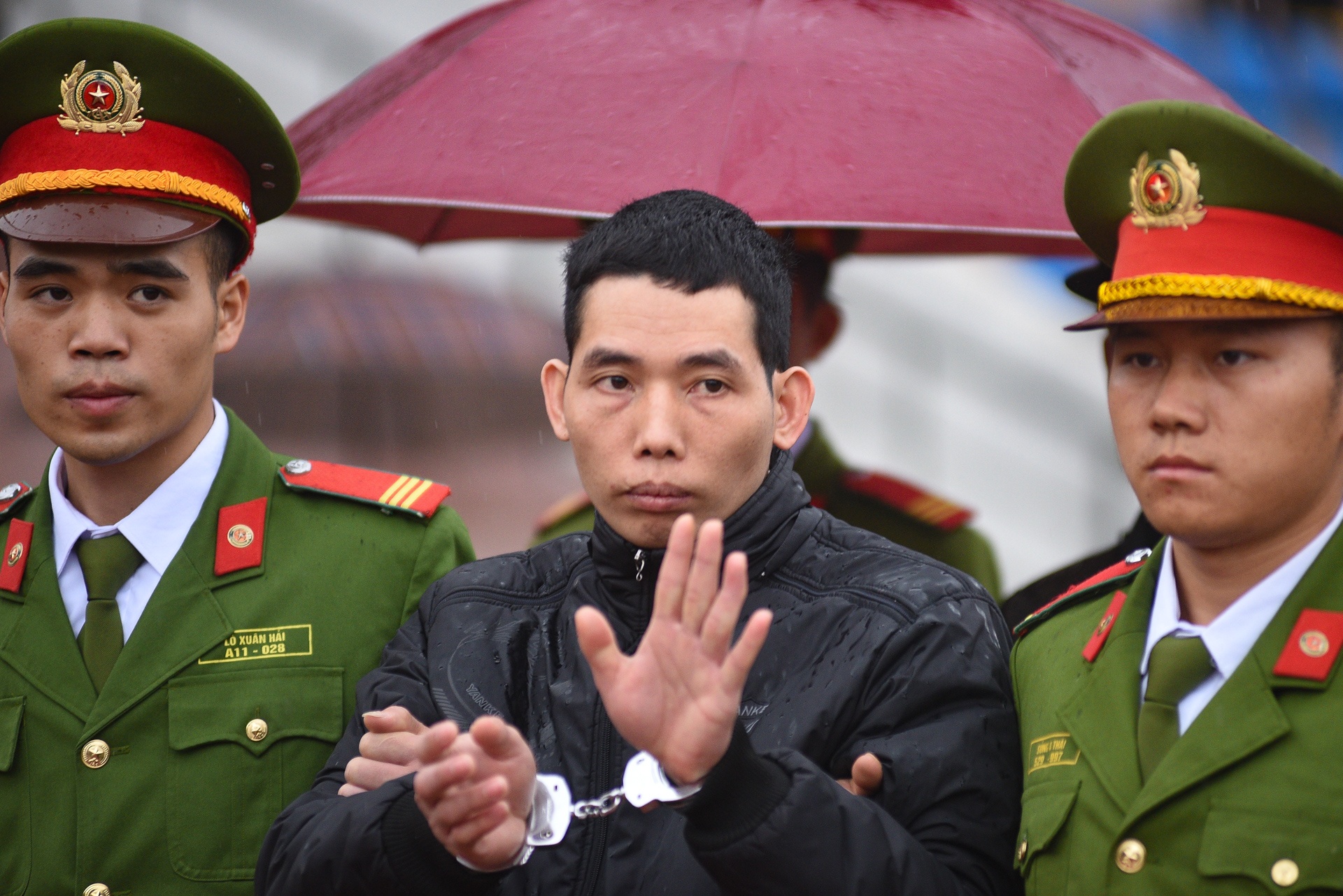 Tuyen an vu sat hai Nu sinh gaio ga anh 7