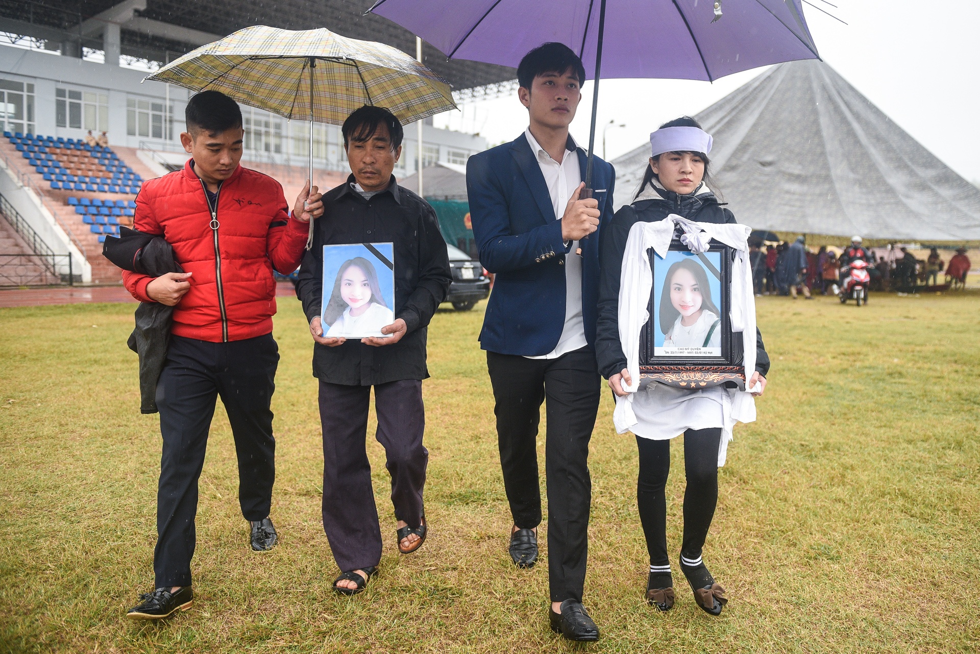 Tuyen an vu sat hai Nu sinh gaio ga anh 9