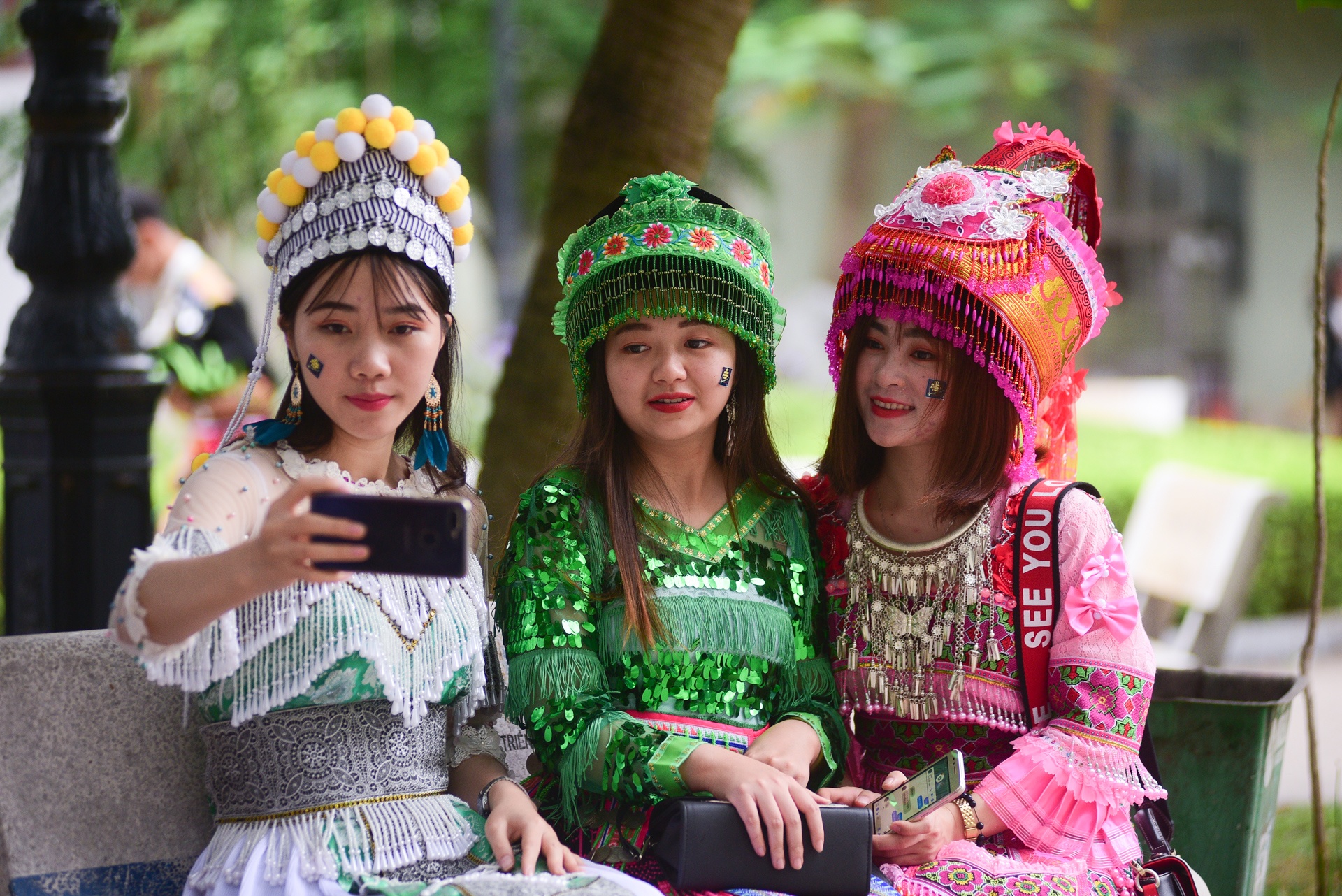 Tet Mong xuong pho anh 7