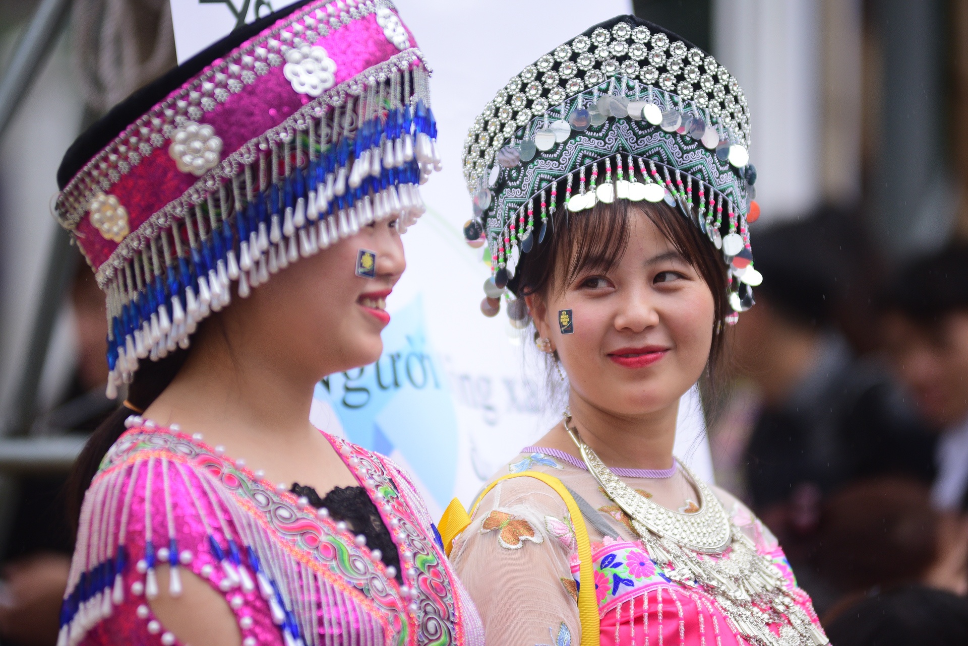 Tet Mong xuong pho anh 3